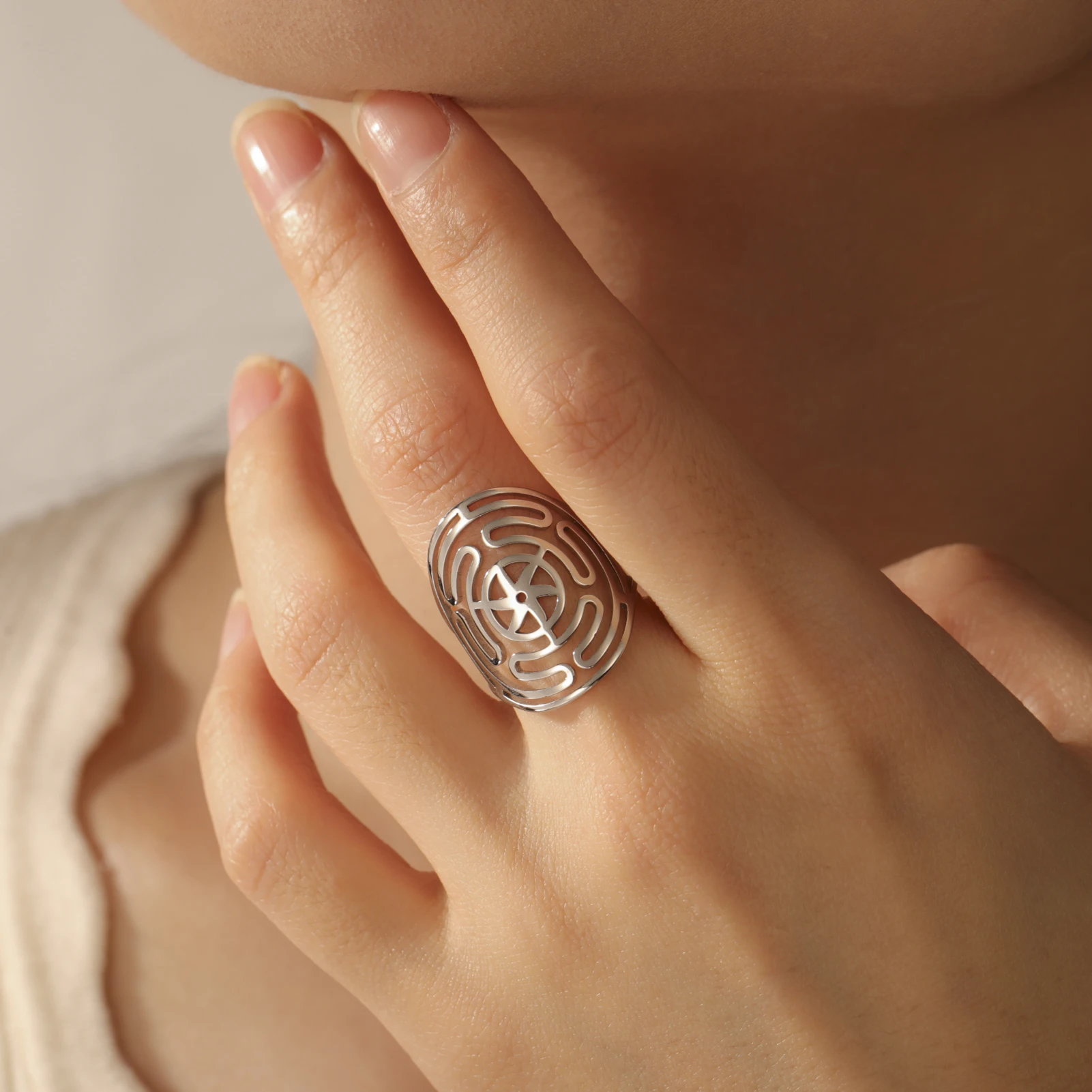Skyrim Hollow Out Ring With Wind Turbine Curved Smoke Pattern Stainless Steel Retro Pattern Adjustable Ring Couple Party Jewelry