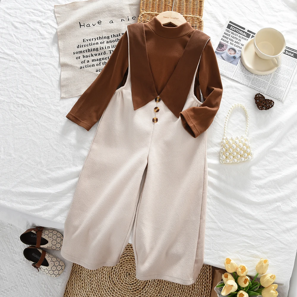 9 Months To 7 Year Old Cute Baby Girl Clothes Autumn Korean Version Coffee Color Half Collar Top + Beige Jumpsuit Two-piece Set