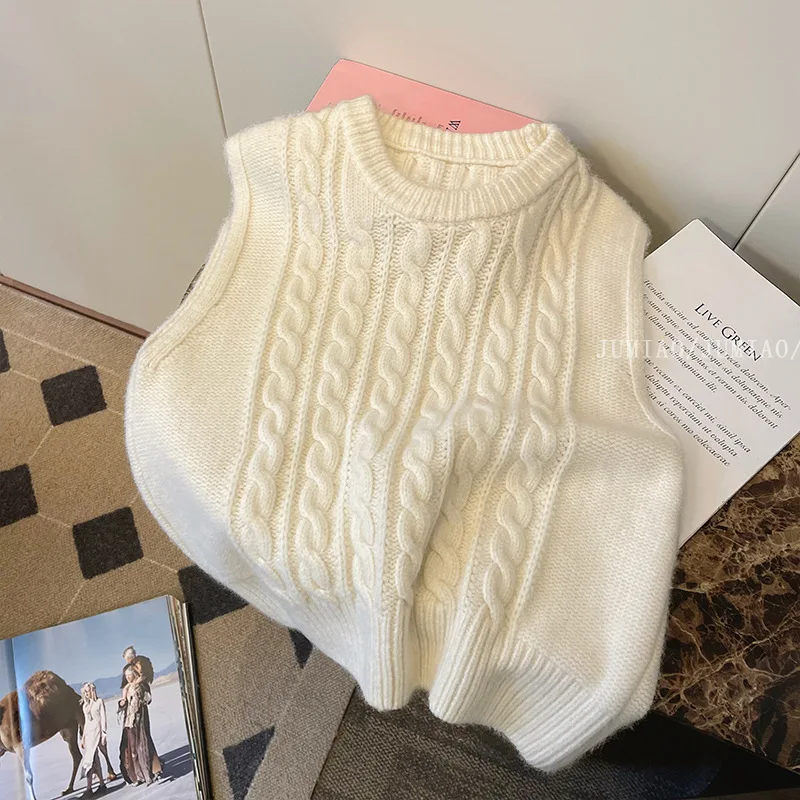 

Twist Solid Color Knitted Vest Vest for Women 2025 Spring New Korean Sleeveless Sweater Vest Outside