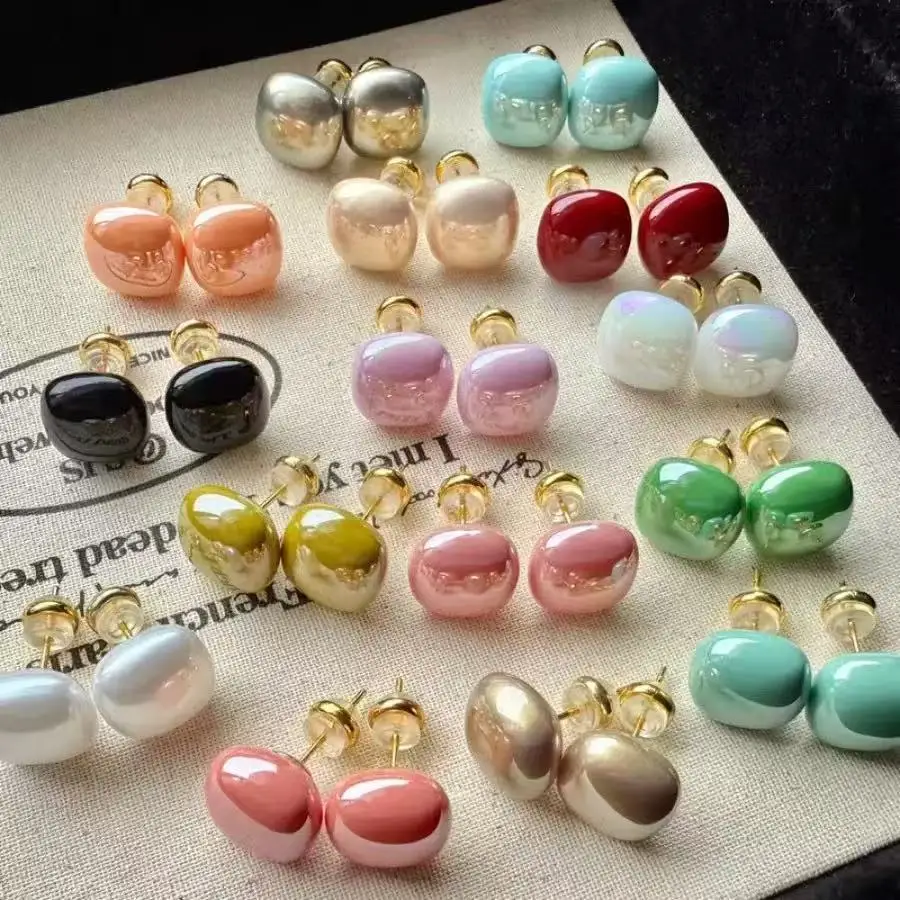 Exaggerated Individualistic Earrings in Cross-Shaped Design with Droplet Design, Featuring a Sense of Ethnic Style, Suitable for