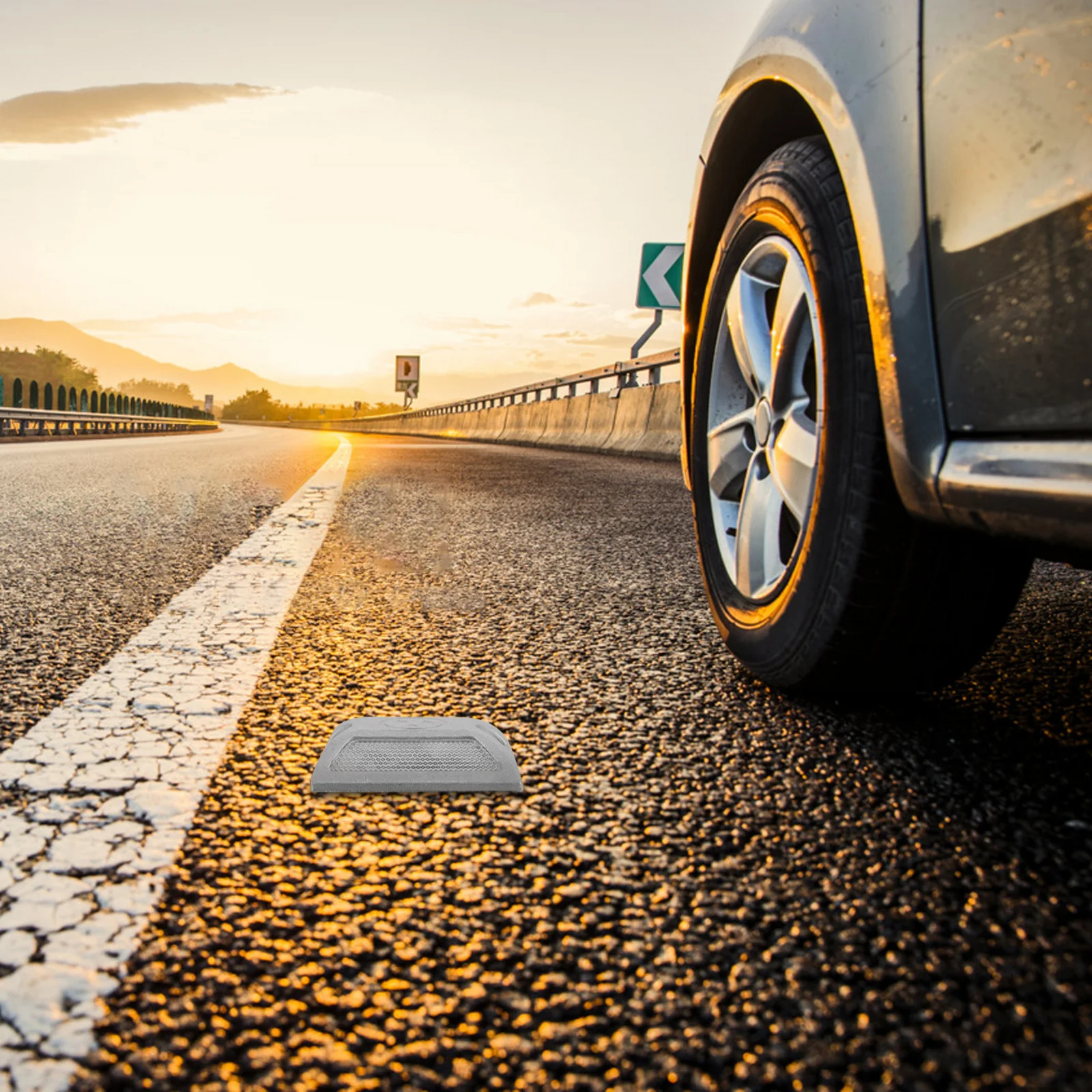 2 قطعة ترصيع الطريق الألومنيوم المصبوب علامات الرصيف العاكسة للممر الطريق السريع مجال الرياضة عاكسات الطريق السلامة في الهواء الطلق #3