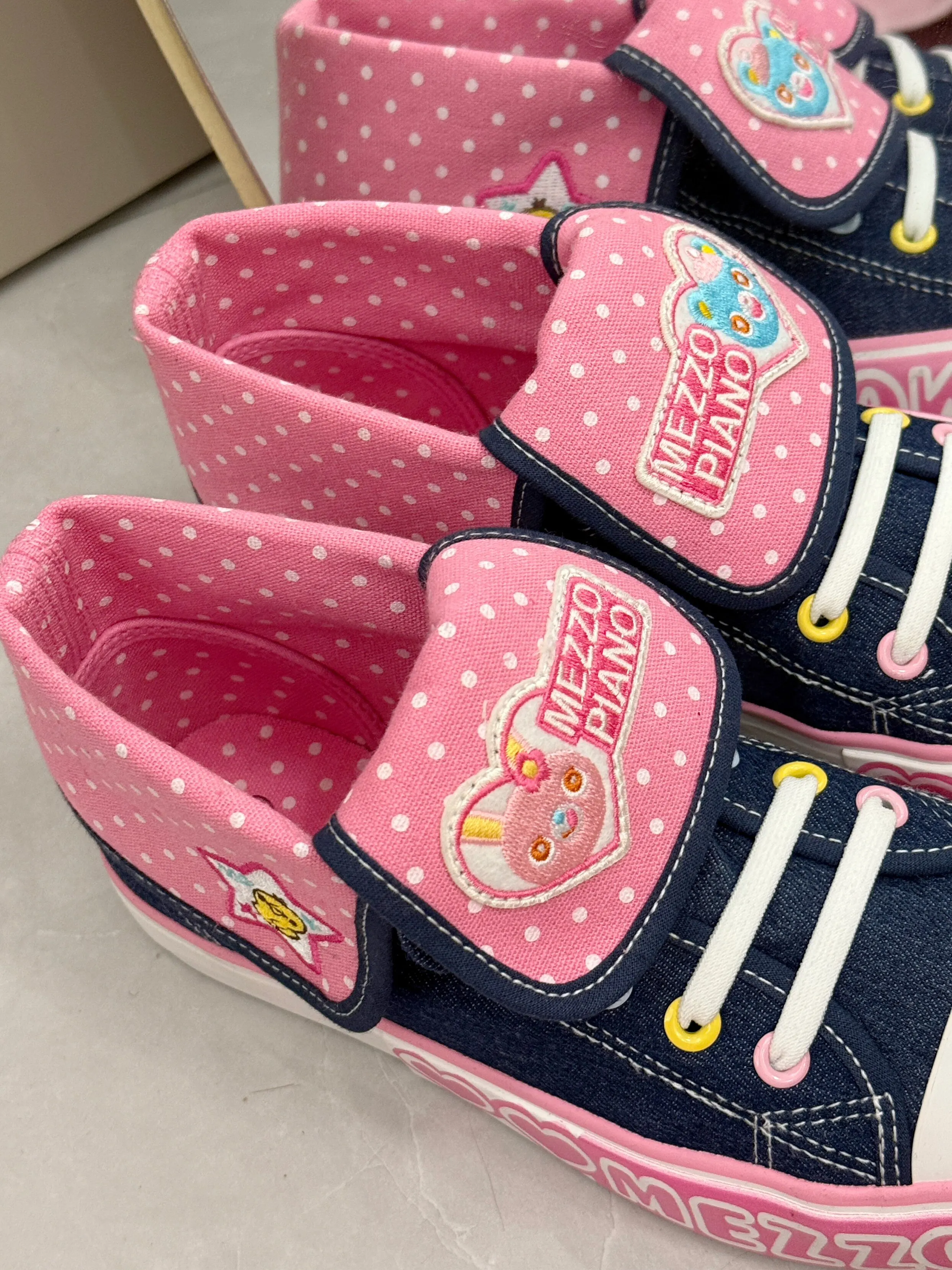 Japanese Sweet Cute Roses Red Medieval Denim Canvas Shoes Girl Style Student Casual Versatile Women's Shoes Flat Low Top Shoe