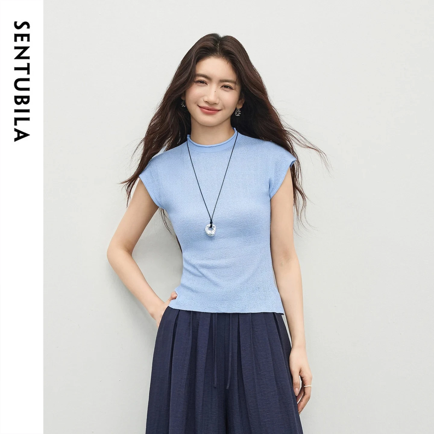 SENTUBILA Minimalist Commute Knit Pullover 2026 Summer Versatile Rolled Crew Neck Casual Sleeveless Slim Top Women W62HA4664