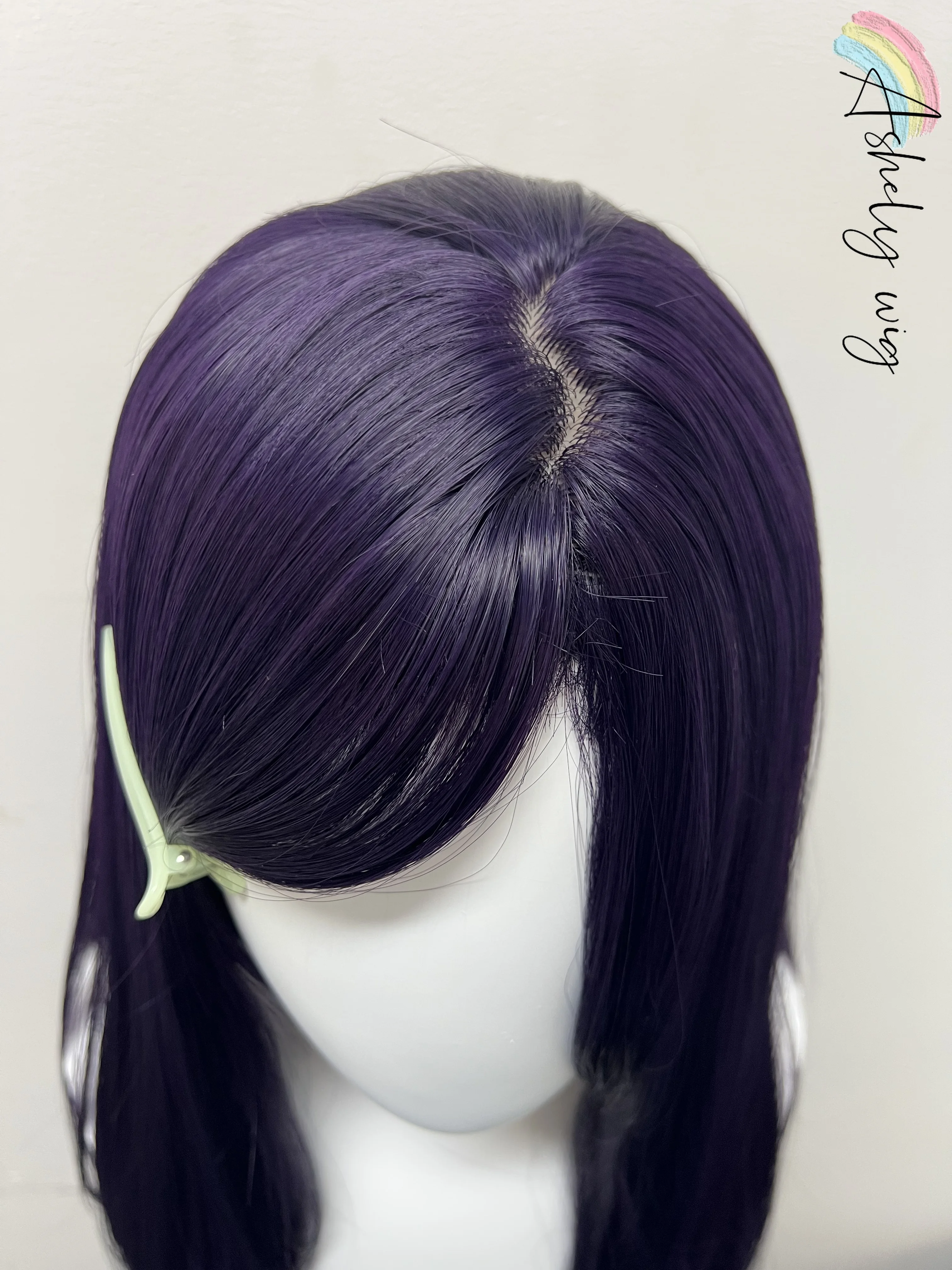 Parrucca Cosplay Starfire Parrucca viola scuro Parrucche per capelli lisci da 24 pollici Parrucche per capelli naturali Parrucche per capelli sintetici in fibre ad alta temperatura