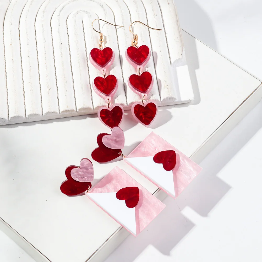 جديد الأحمر الوردي رسالة حب الاكريليك انخفاض الأقراط للنساء الفتيات الحلو القلب المغلف استرخى القرط هدية عيد الحب مجوهرات