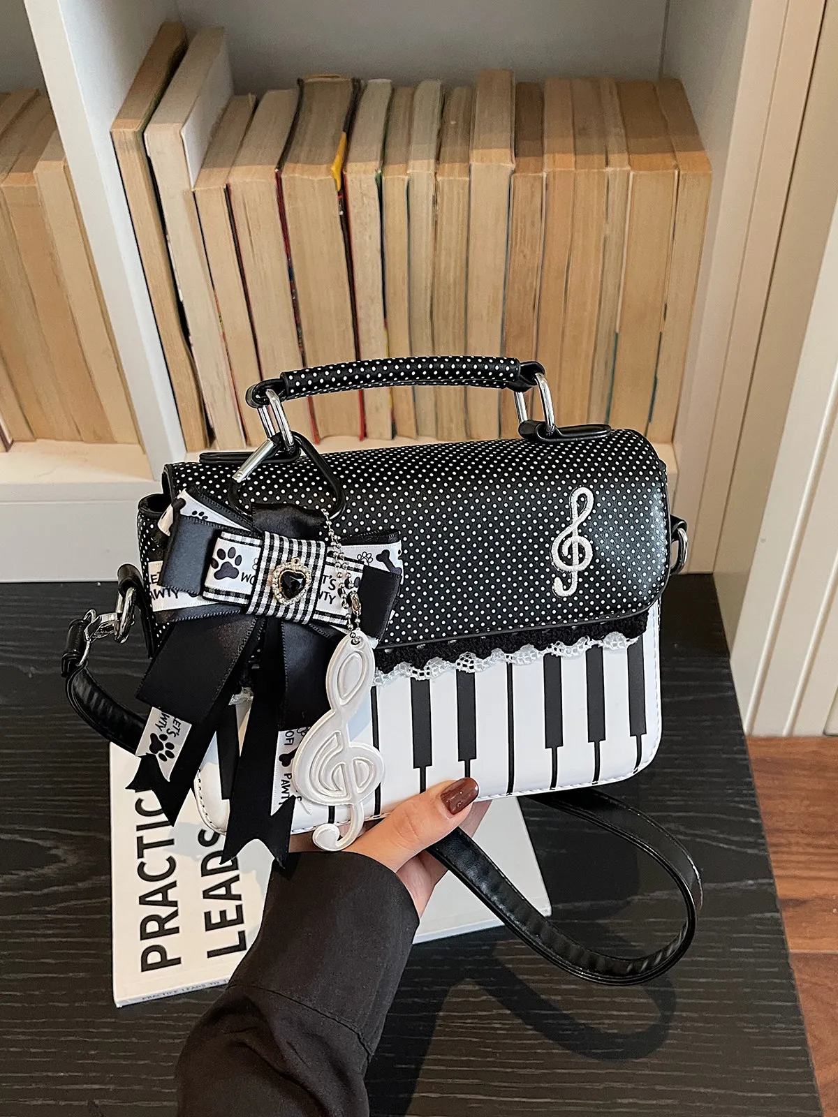 New High-end Women's One-shoulder Oblique Crossbody Bag Hand-held Exquisite Sweet and Cute Fashion Girl's Bags