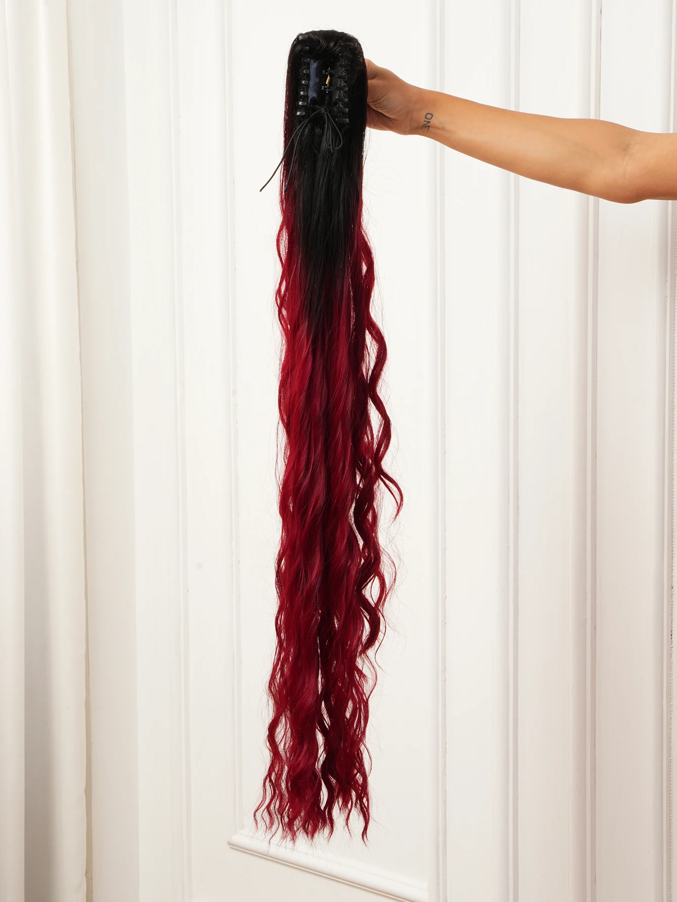 1 Pieces Synthetic Hairpieces Wrap Around Clip in Ponytail Extension Water Deep Wave ponytail wig Gradient red 34 Inch Top Qua