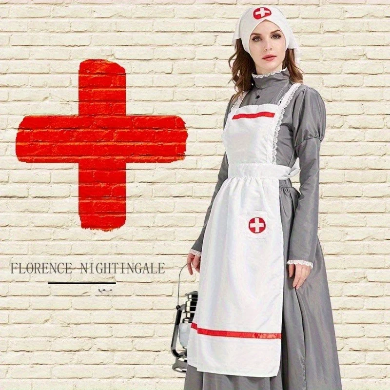 할로윈 여성들은 3피스 의상을 입고 19세기 유럽 간호사 의상을 즐깁니다.