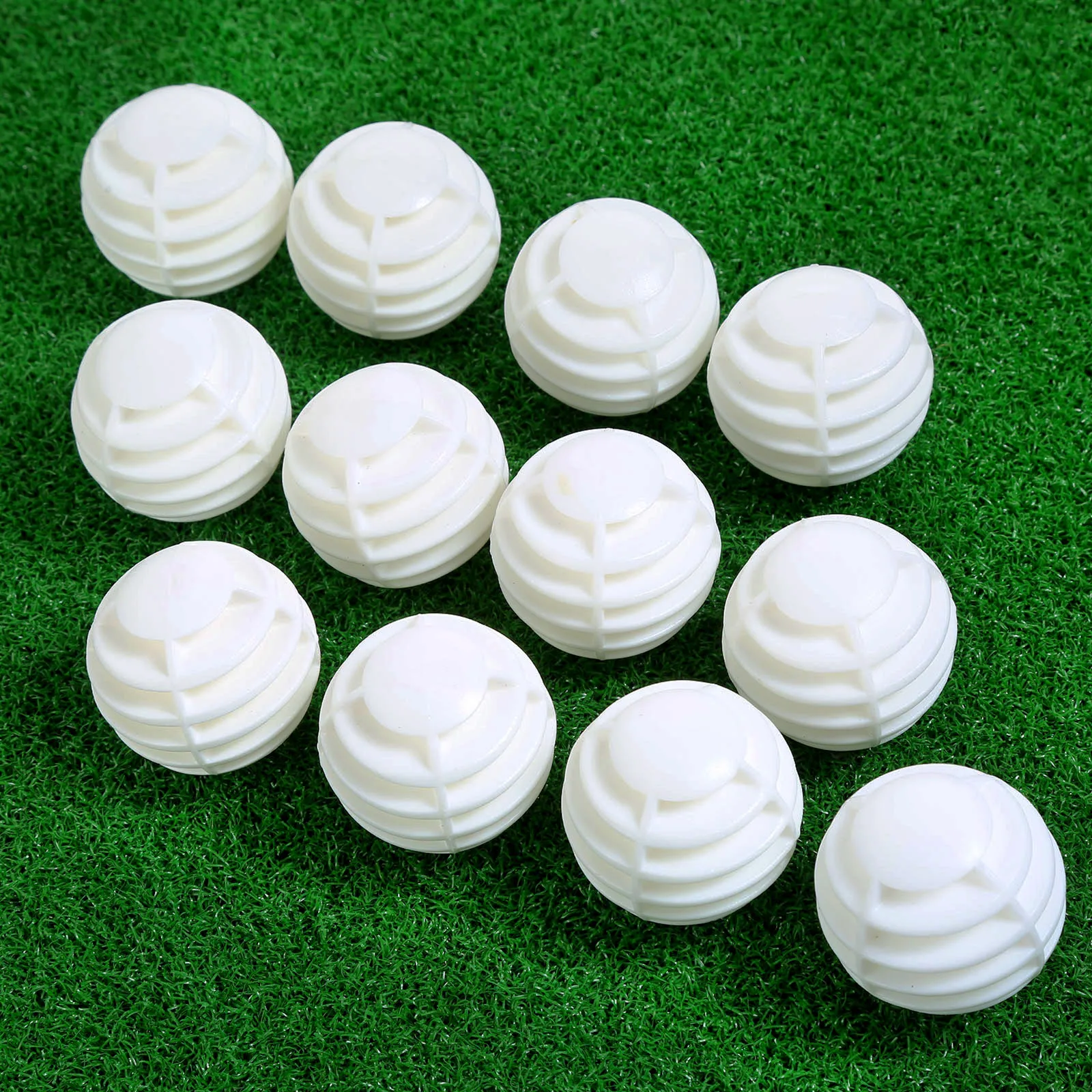 12PCS Plastic Hollow Practice Golf Balls Golfer Swing Hit Training Balls Golf Accessories 40mm Golf Balls Random Color