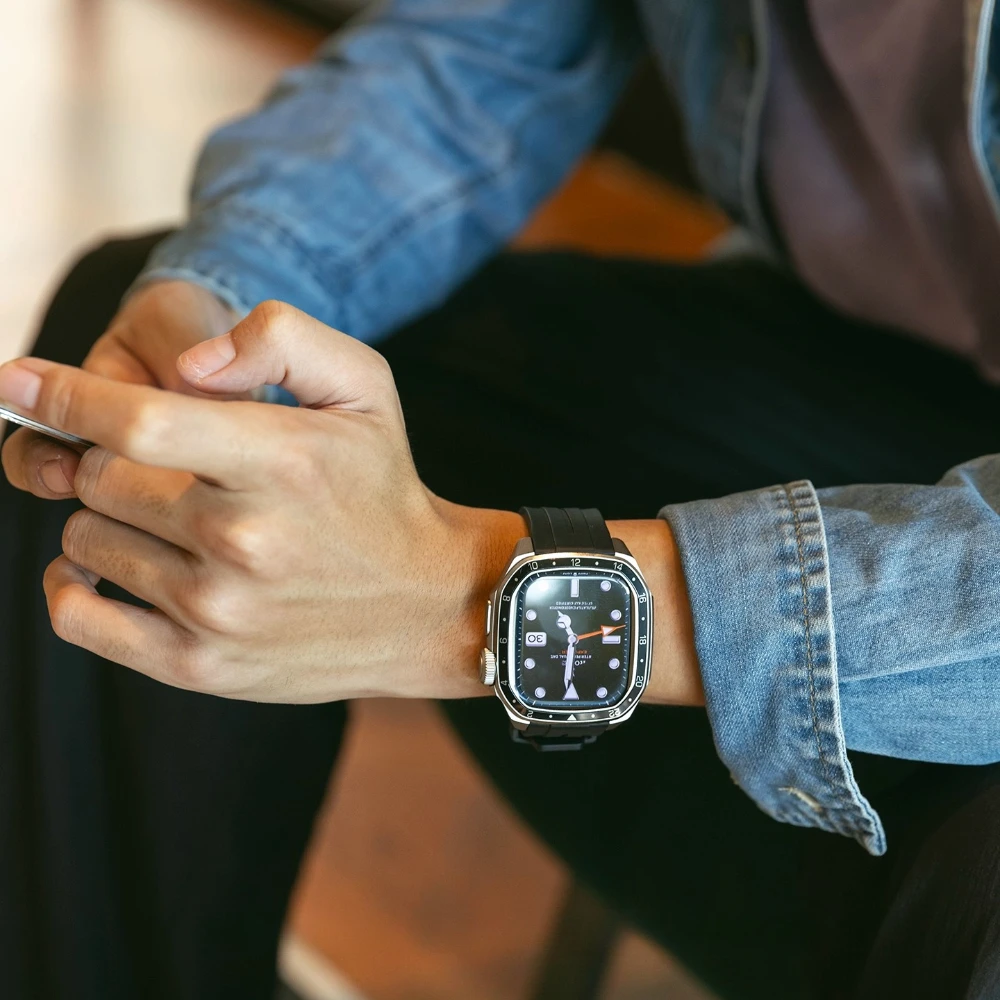 Custodia in metallo + cinturino in silicone per cinturini Apple Watch 46mm 45mm 44mm Custodia protettiva antiurto Iwatch Series 10 9 8 7 6 5 SE Ultra 2