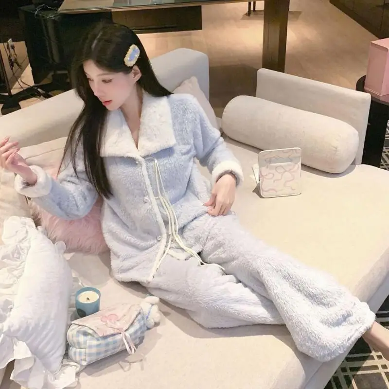 

Sweet Pajamas Winter Woman Thicken Wearable As Outerwear Nightwear Fleece-Lined Keep Warm Sleepwear Set Coral Fleece Homewear