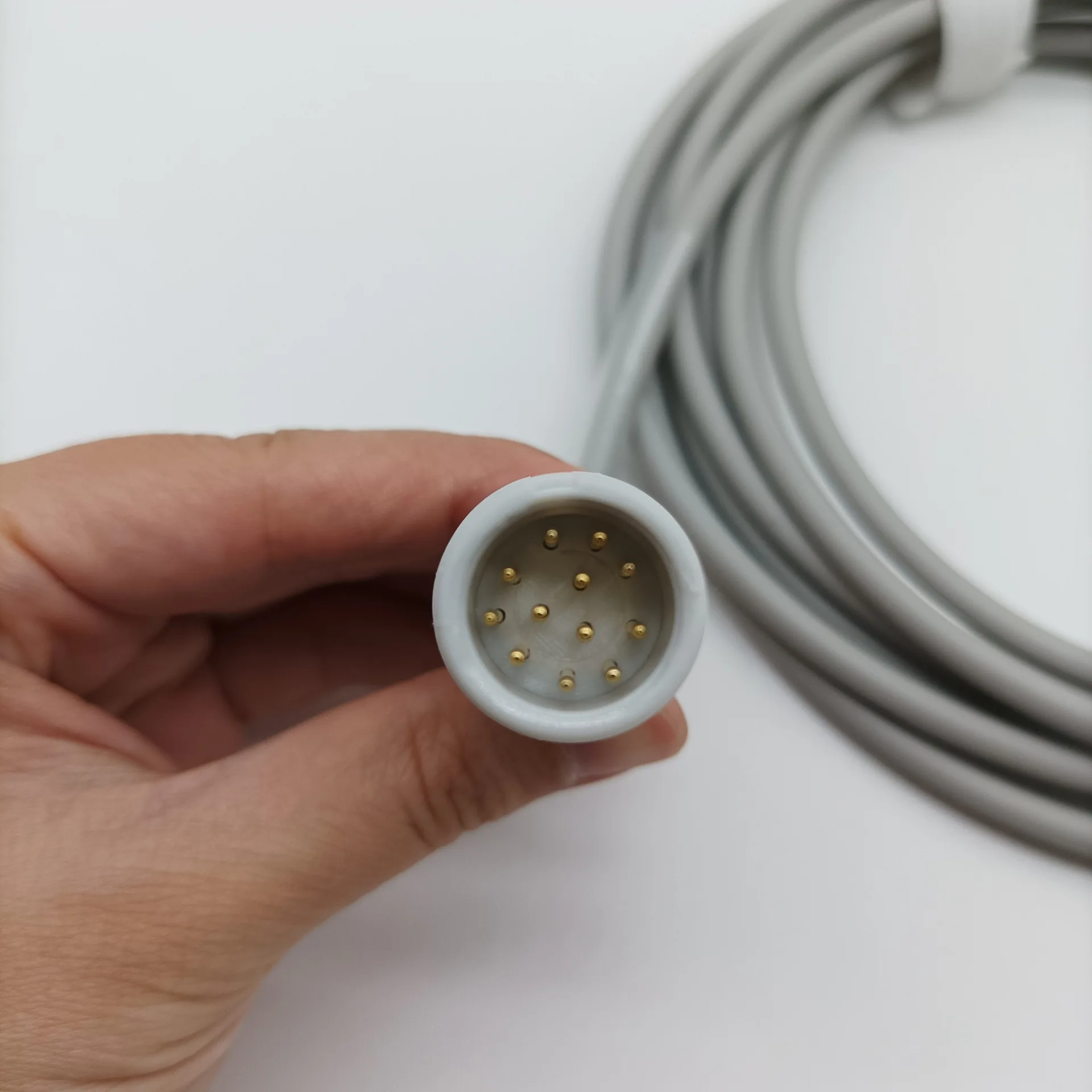 Compatible with Komens Monitors 12-Pin Invasive Bloods Pressure Cable Pressure Sensor Cable Adapter Abbott