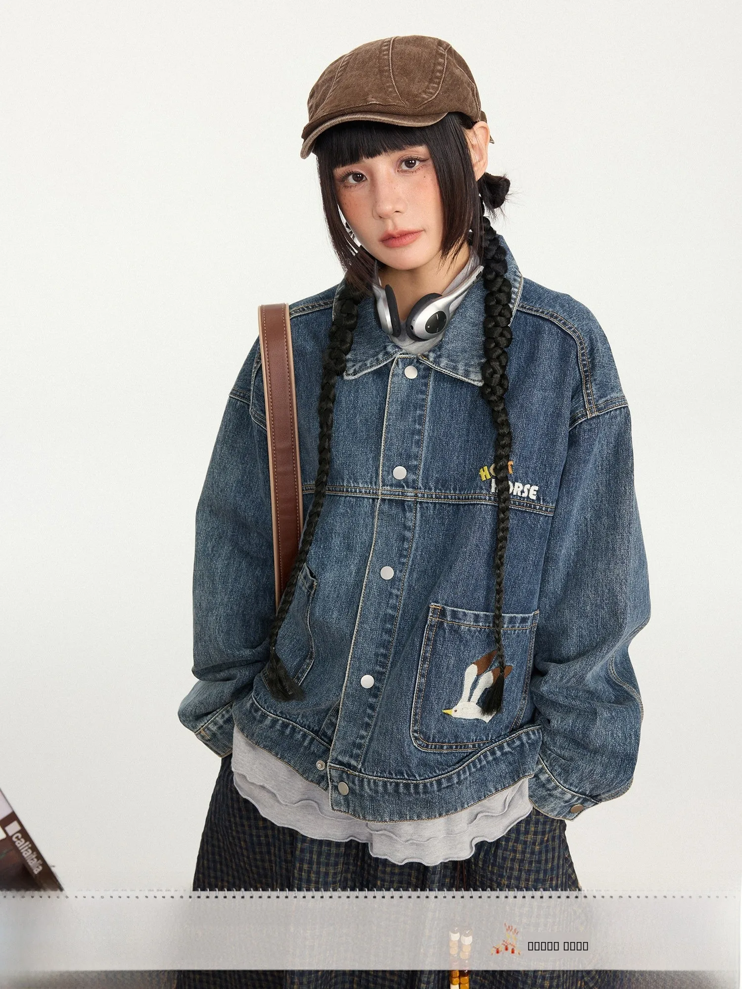 

Женская свободная джинсовая куртка Street Sle с вышивкой, классический оригинальный дизайн, повседневная длинная верхняя одежда из смеси хлопка све