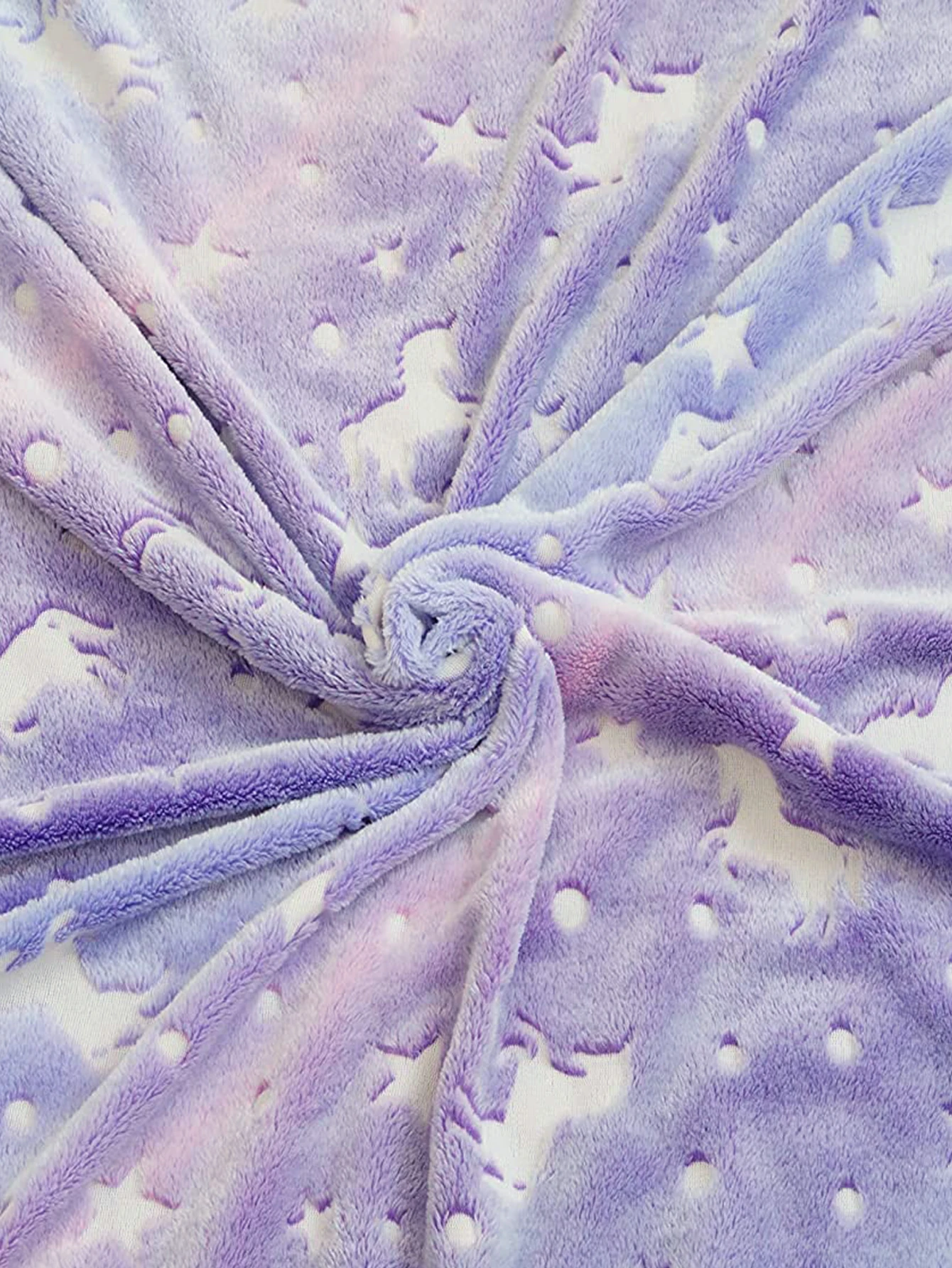 Ins Luxury Trend Unicorn Dinosaur Large Size Glow-in-the Dark Blanket Blanket Double-sided Flannel Glow Blanket for Children