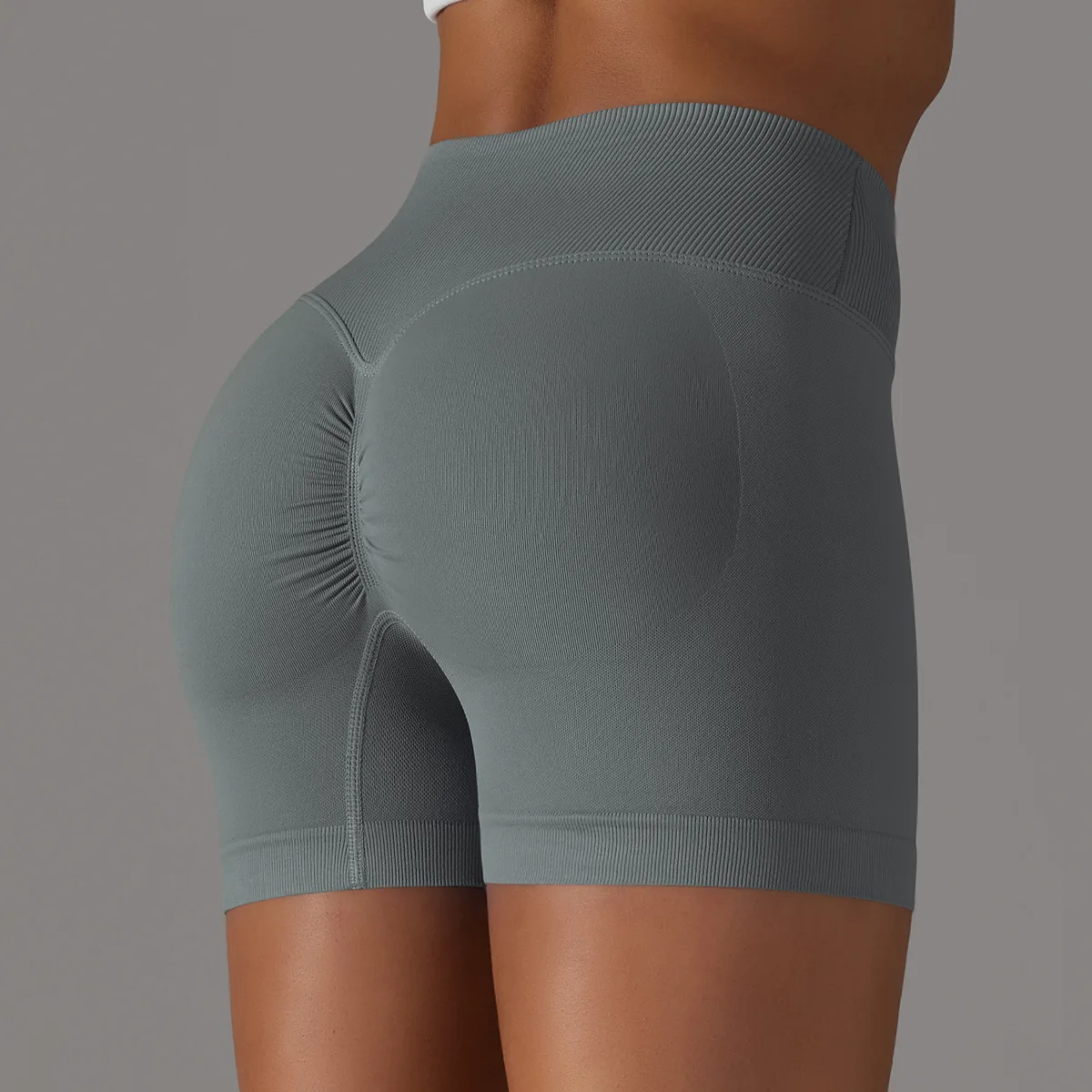 Summer V-waist peach hip lifting tight fitting three part pants, high waist yoga shorts, running speed drying seamless yoga pant - Image 6