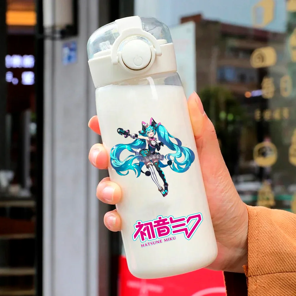 

Hatsune Miku 400ML Straw Plastic Water Bottle Children Large Capacity Portable Transparent Drinking Water Cup Anime Collect