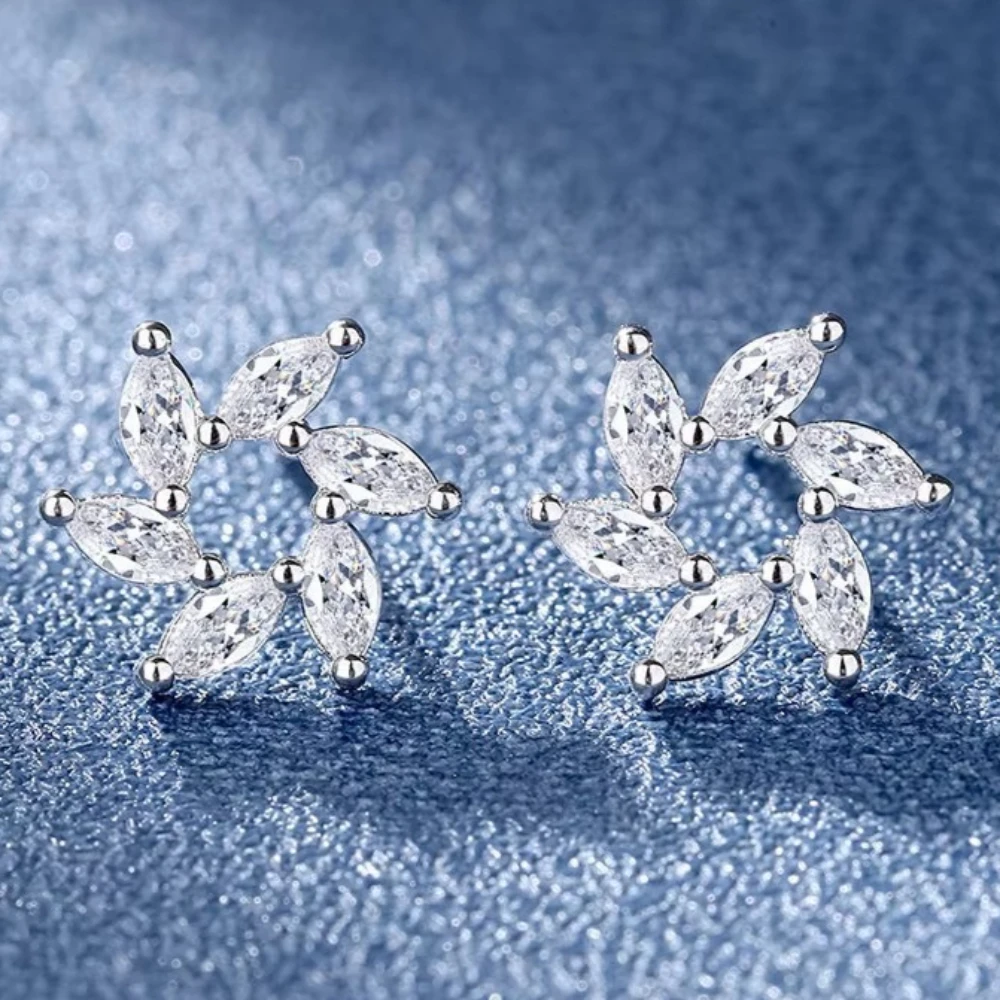 Luxury 925 Sterling Silver Earrings For Women Round Zircon Earrings Sparkling Party Wedding Jewelry Gift Accessories