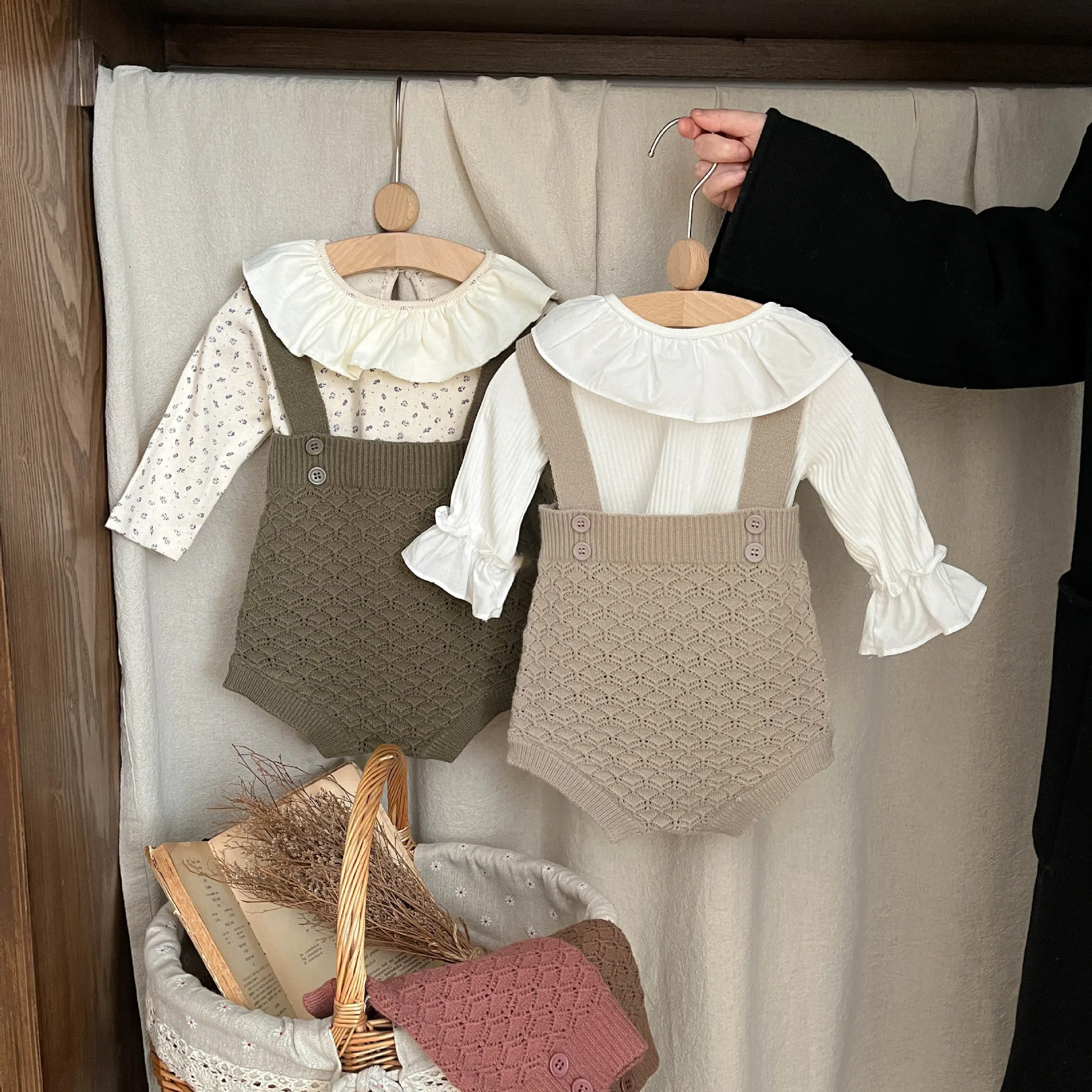 

Весенние трикотажные боди для девочек, комбинезоны для новорожденных девочек, однотонные детские боди без рукавов для девочек, комбинезоны для младенцев