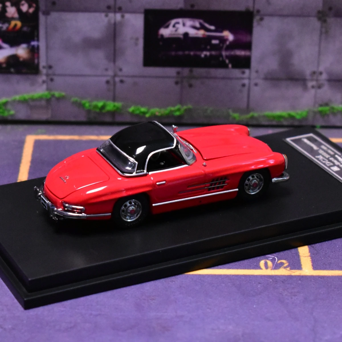 

DCM 1:64 300SL Adults Hobby Convertible Diecast Model Car