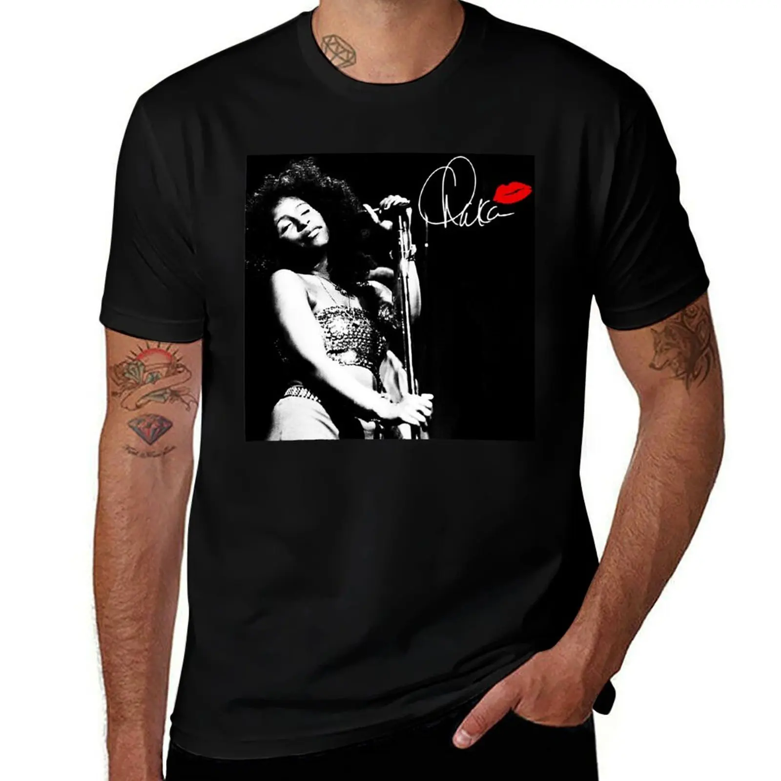 

Chaka Khan Lightweight T-Shirt Large Size Loose Casual Tee