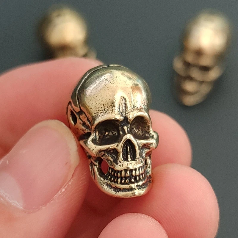 Mini Brass Skull Key chain Pendant Creative 3 Holes Solid Copper Cranium Jewelry Accessories Keychain accessory Palm Plaything