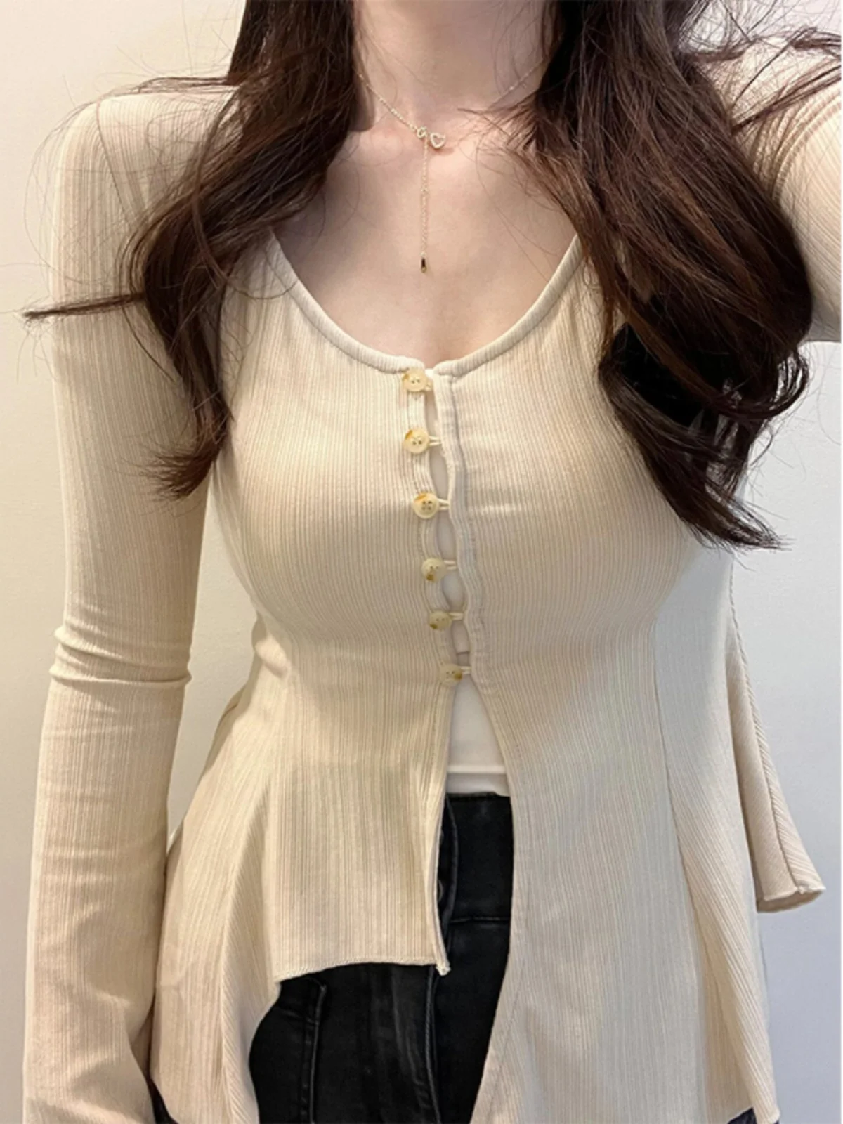 

Новый женский кардиган больших размеров в китайском стиле, приталенный, с асимметричным подолом, для ранней весны, в стиле «нежный ветер»