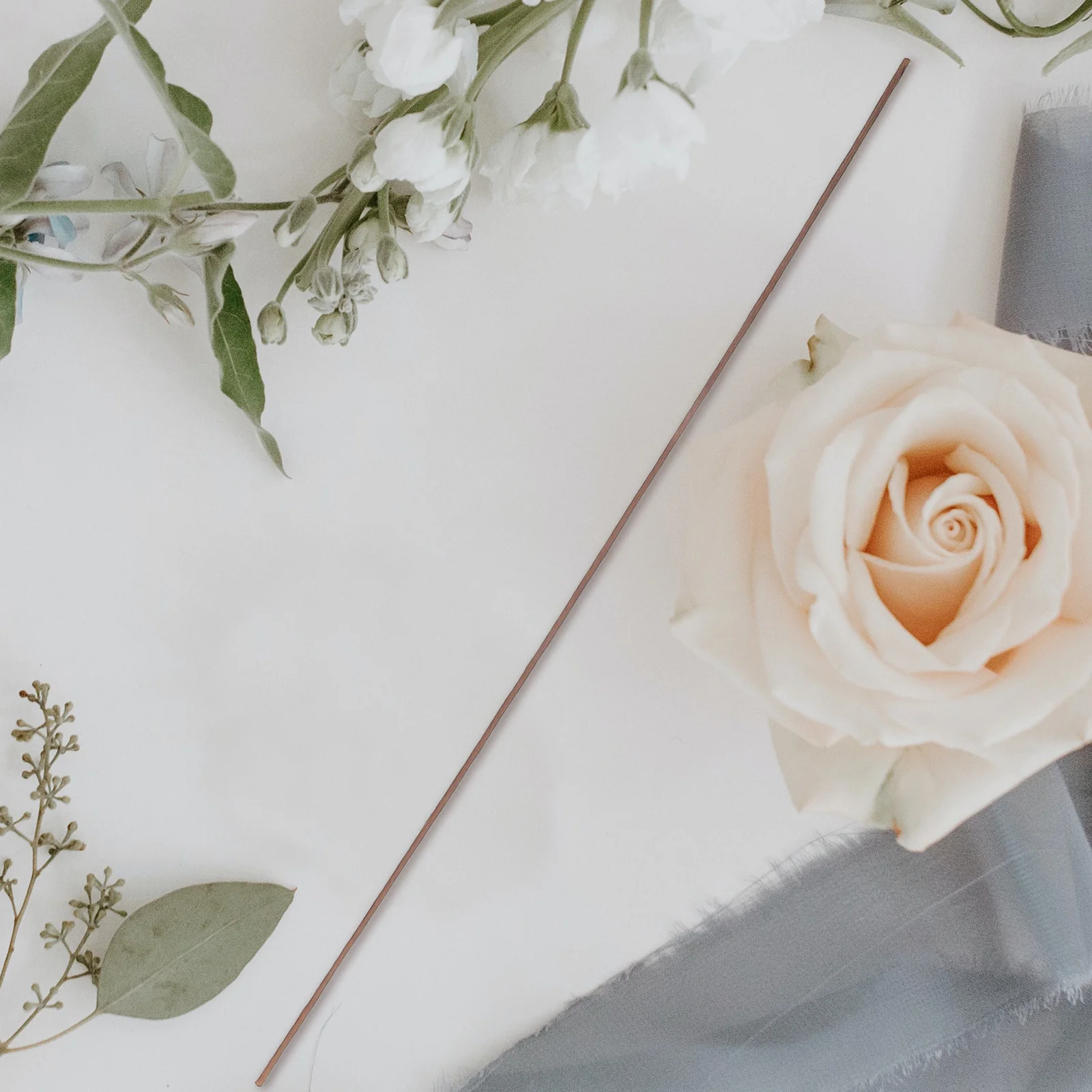 

100pcs Simulation Floral Stem Wire 40Cm Realistic Artificial Flower Sticks For Wedding Bouquets Home Decor Craft Arrangements