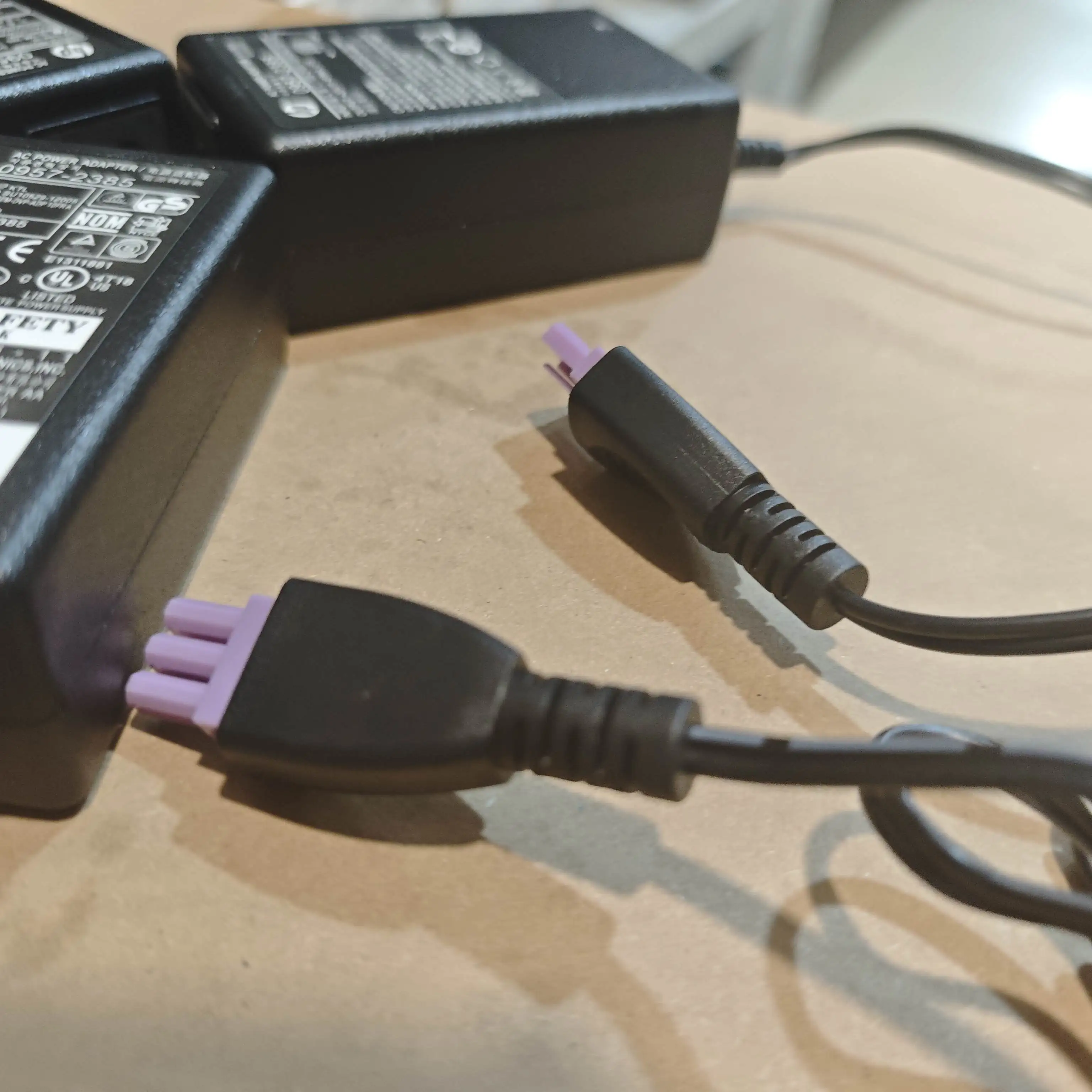 0957-2385-adaptador-ac-carregador-fonte-de-alimentacao-22v-455ma-para-hp-1010-1012-1510-1512-1513-1514-1518-2515-2540-2541-2542-2543-2544-2546