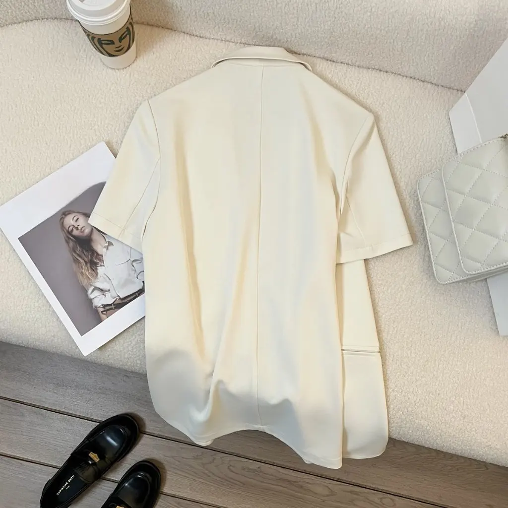 

Women's Thin Short-Sleeved Suit Jacket High-End Sense Metal Buckle Elegant Street Style Summer