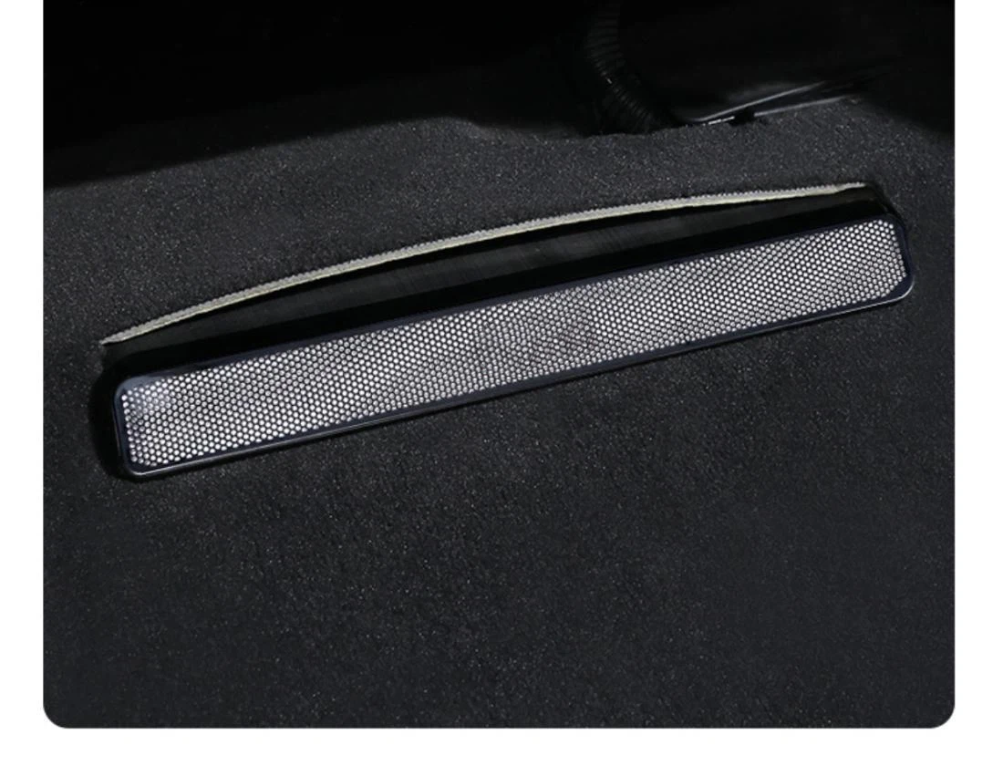 Suitable for Audi E5 under-seat air outlet protective cover modified dust cover