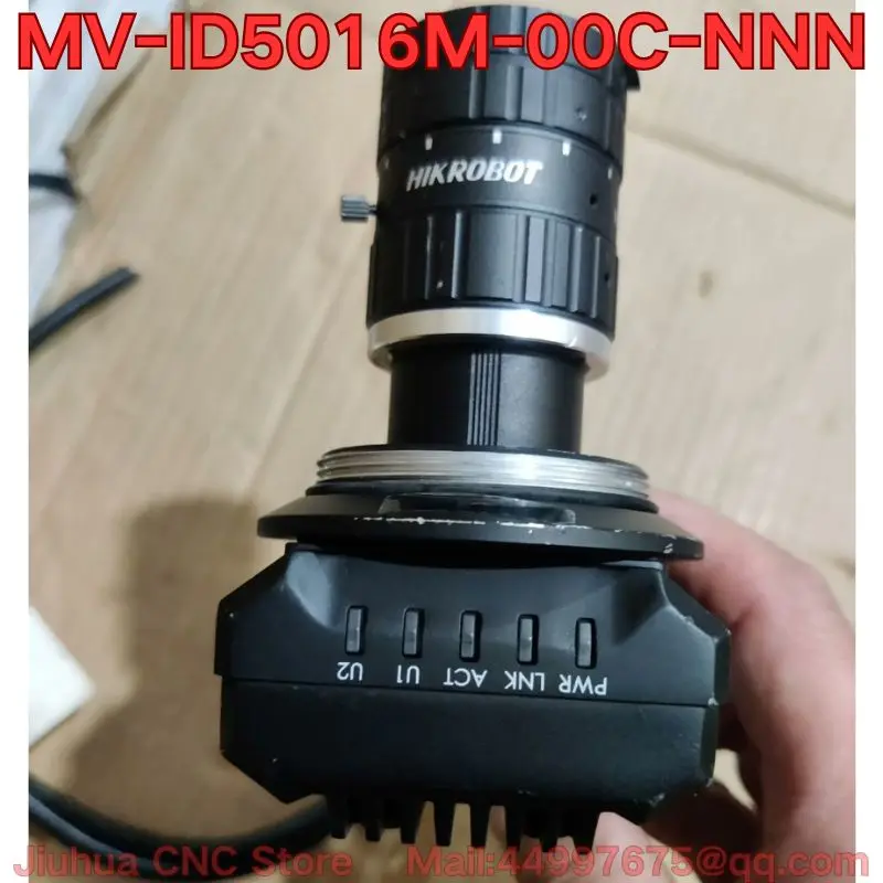 Used MV-ID5016M-00C-NNN industrial barcode scanner in normal working condition