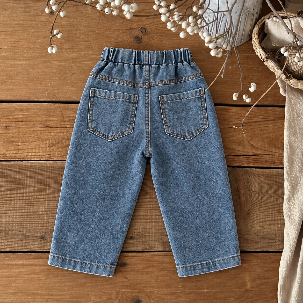 Baby-Jeanshose für Kleinkinder, Jungen und Mädchen, mit elastischem Bund, lockerer, gerader Schnitt, Freizeit- und Alltagskleidung für Kinder. – Detail 5