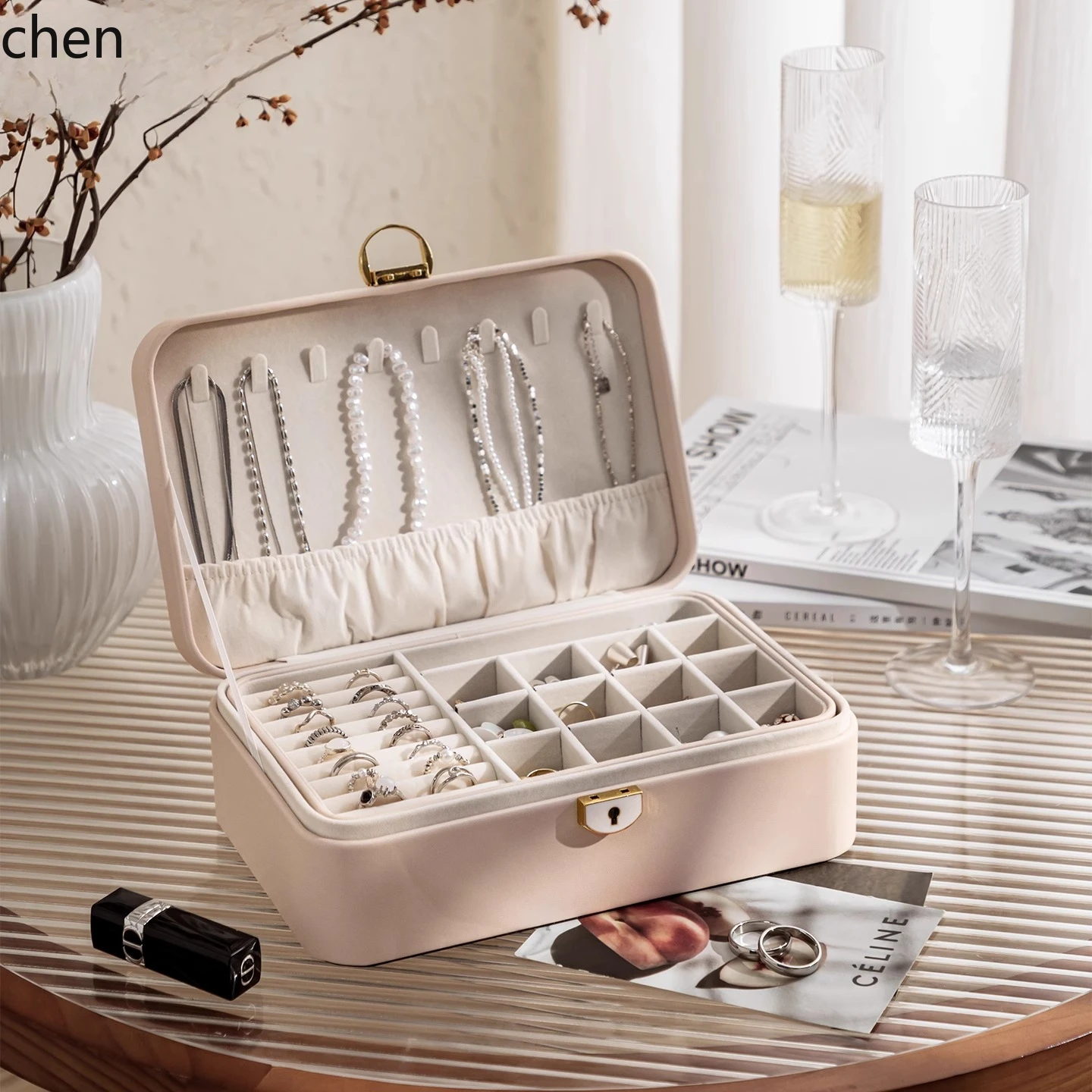 

ZML jewelry box, high-end exquisite earrings, storage bag, necklace, bracelet, and lock storage box.