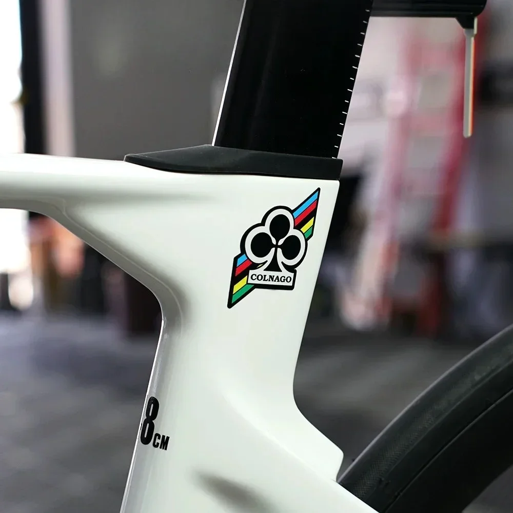 مجموعة ملصقات "Colnago Multi - Design"، مثالية لإطارات الدراجة وأقنعة الخوذة وإضافة ألياف ركوب الدراجات الاحترافية