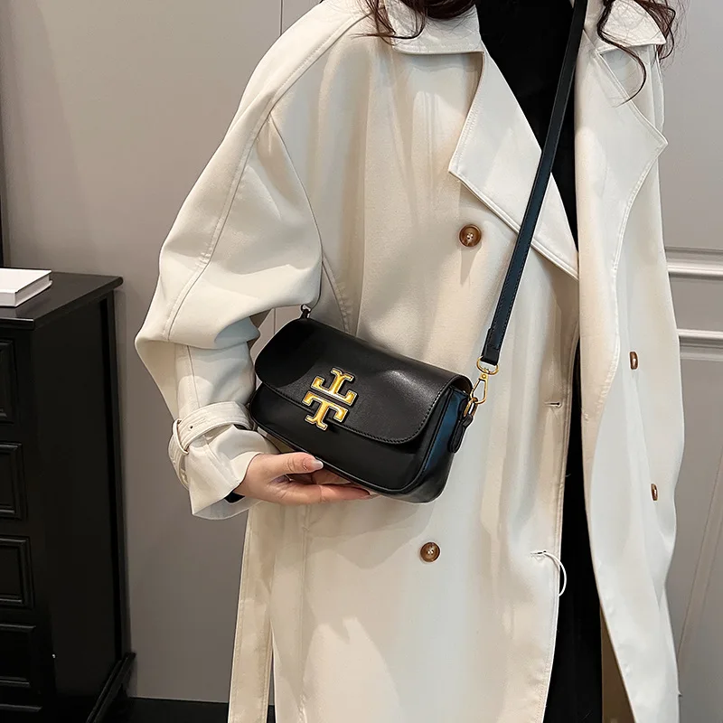 2026 العصرية باريس قطري تمتد حقيبة نسائية عصرية متعددة الاستخدامات سلسلة حقيبة كتف فاخرة تحت الإبط المحمولة حقيبة مربعة صغيرة