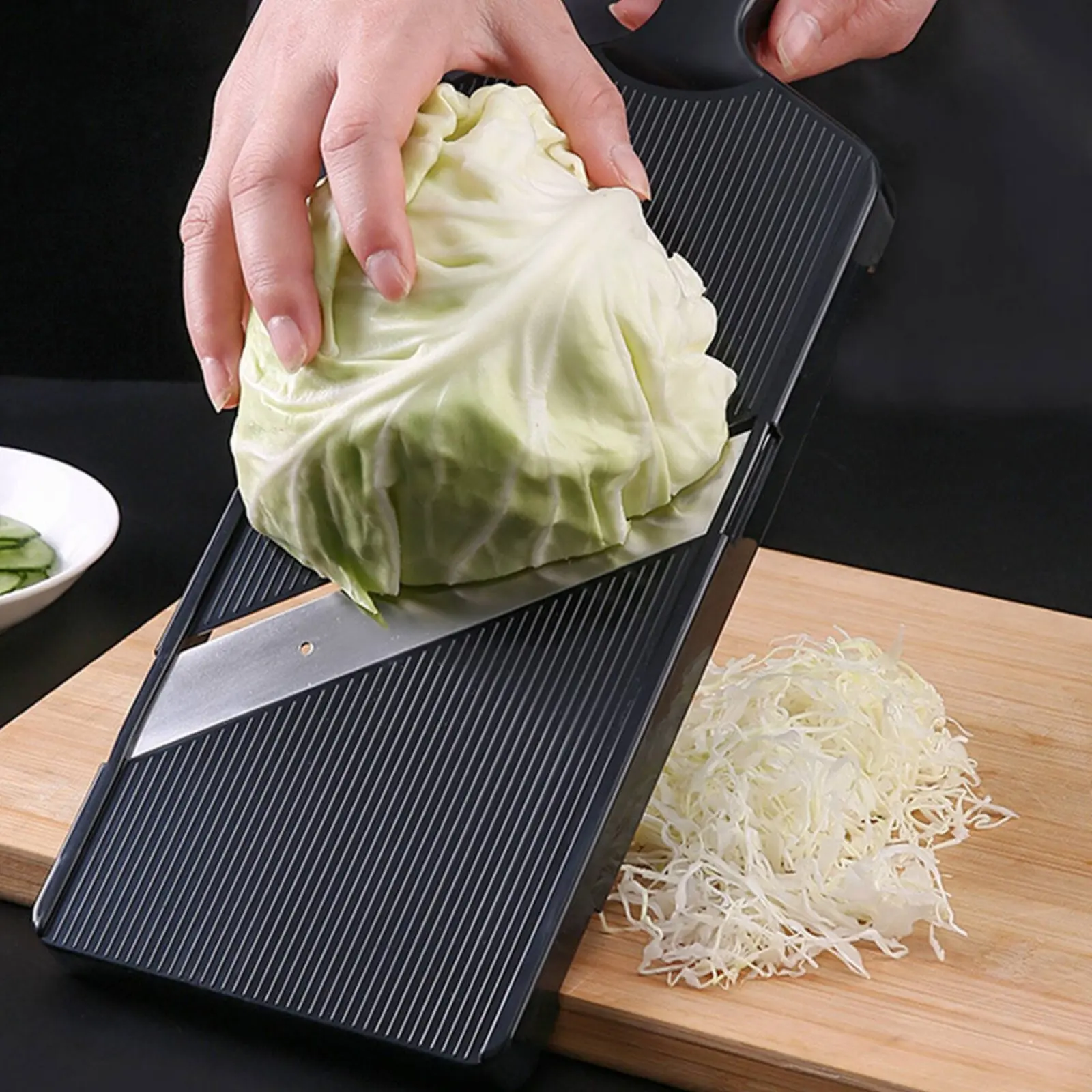Ralador de Repolho Multifuncional, Preparador de Salada Coleslaw, Cortador de Vegetais em Julienne, Mandoline com Lâmina em V Multifuncional e Robusto