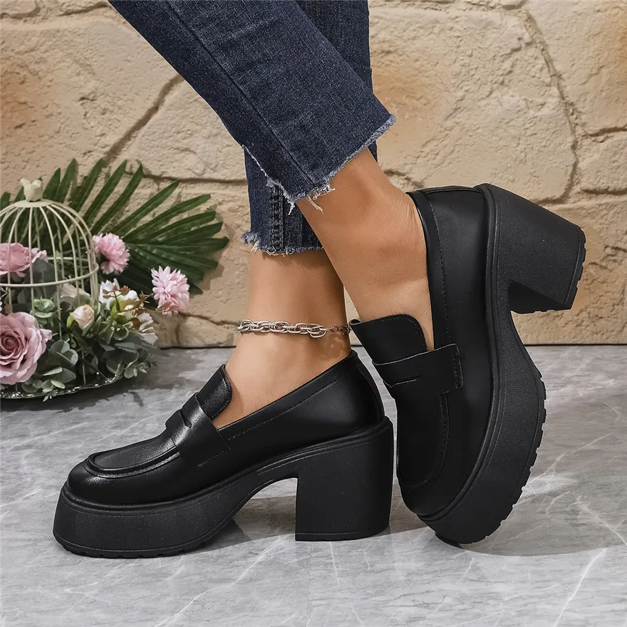 

Slip-On Classic Female Loafers Shoes New Thick Heels Black Patent Leather Pumps Retro Girls Platform High-Heeled Shoes for Women