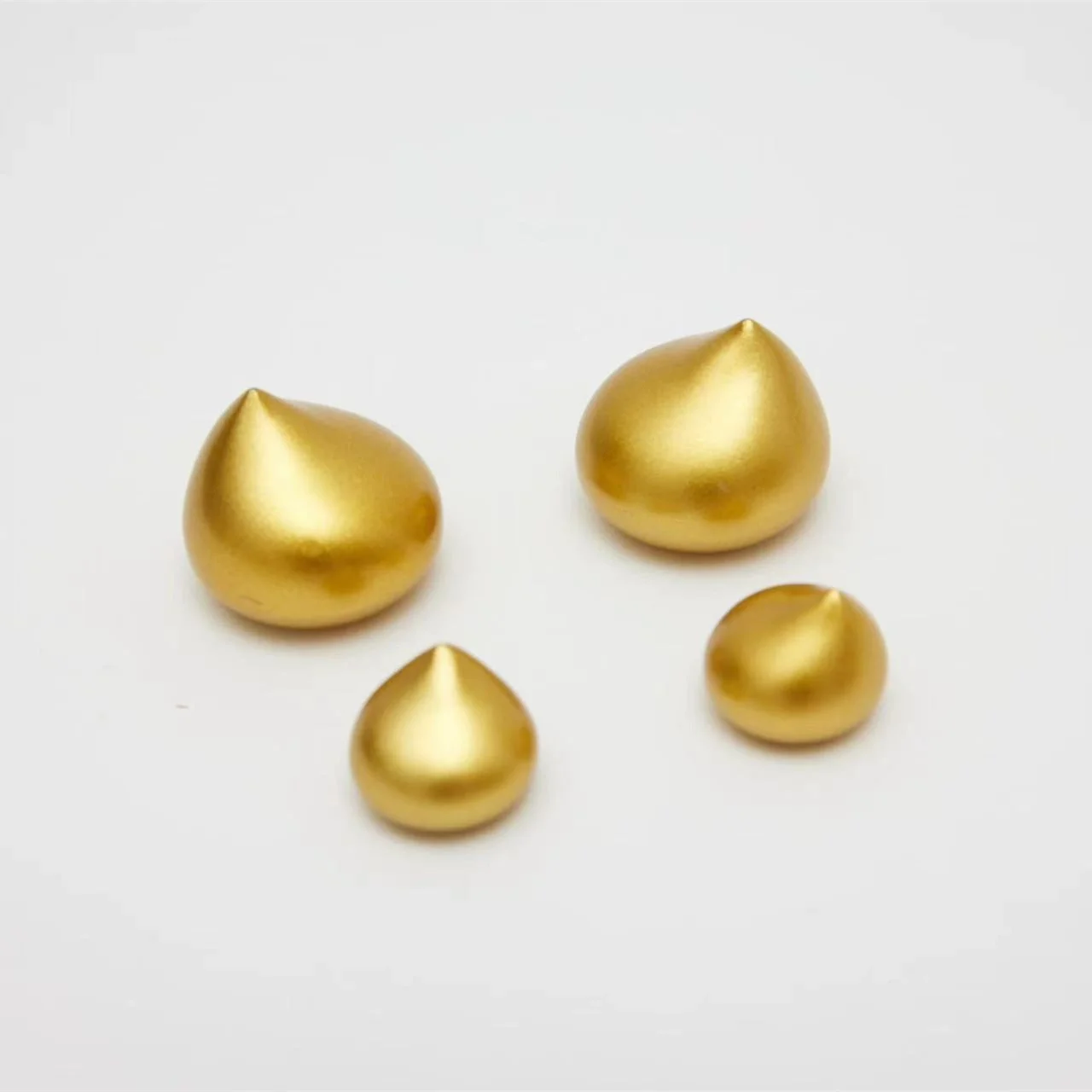 2cm 3cm Game Zelda Korok Seeds Metal Model Cosplay Collection