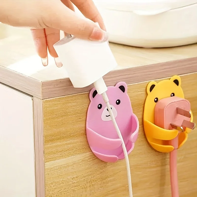 4pcs Bear Hook, No Punching Storage Power Plug Hook, Multi-Purpose Hook, Toothbrush Storage, Wall Socket Storage Fixer