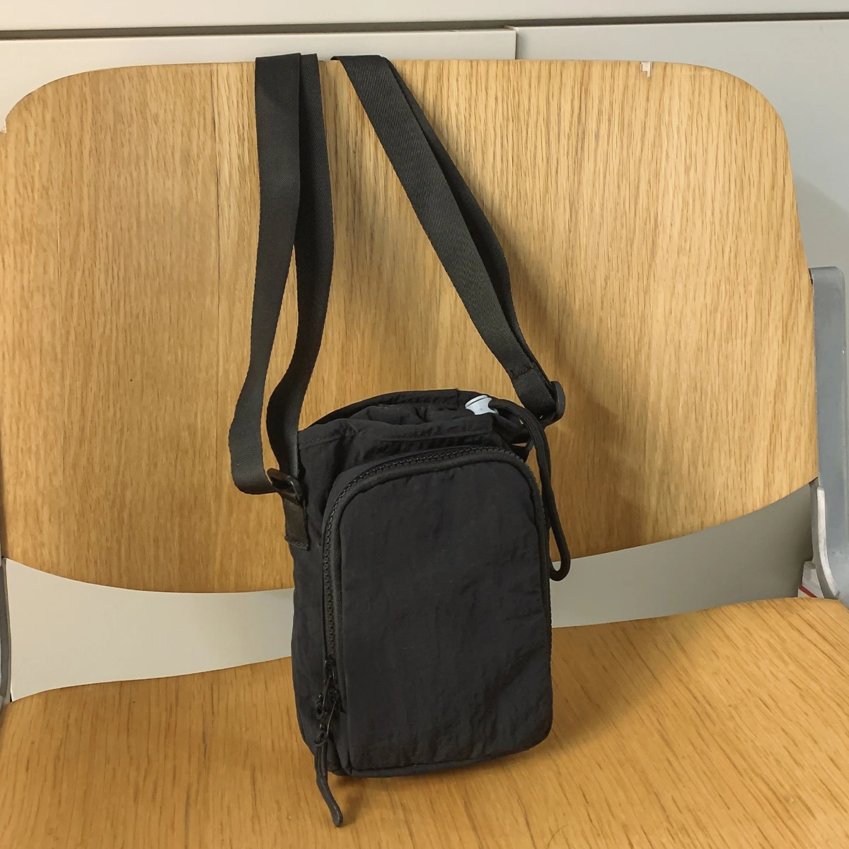 Hochwertige, stilvolle Handytasche für Damen, Umhängetasche, Wasserflaschentasche, Mini-Sommerhandtasche, Schlüsseltasche, Schultertasche, für Wanderungen, Trekking, Laufen, Tasche für Taschentücher. – Detail 10