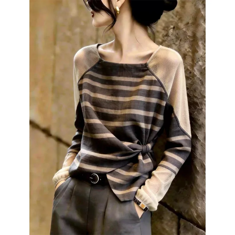 New Super Fire and Age Reduction Are Absolutely Beautiful Women's Tops Beautiful and Unique Super Good-looking Single Shirts