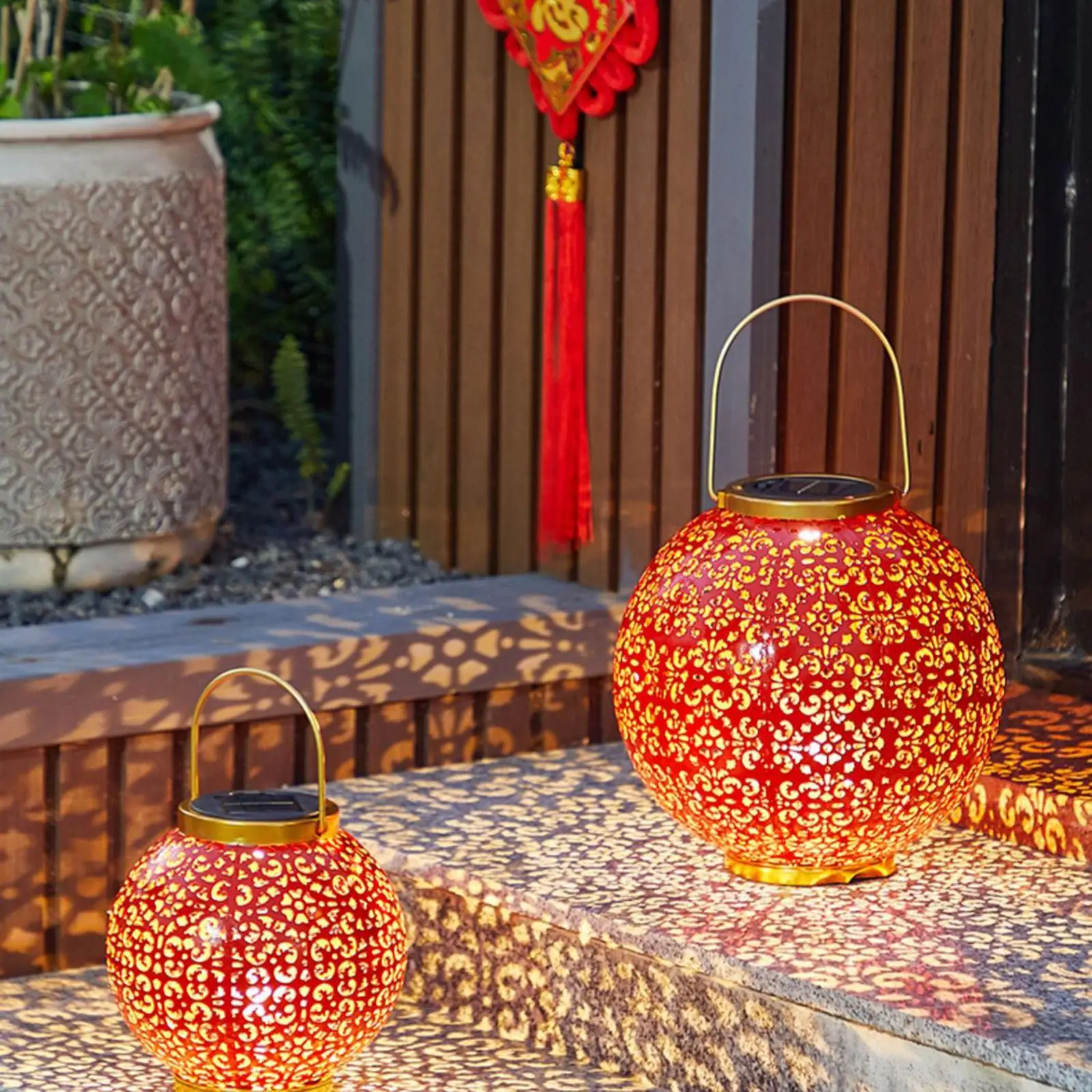 Solar Lantern Outdoor Waterproof Chinese Lantern for Garden New