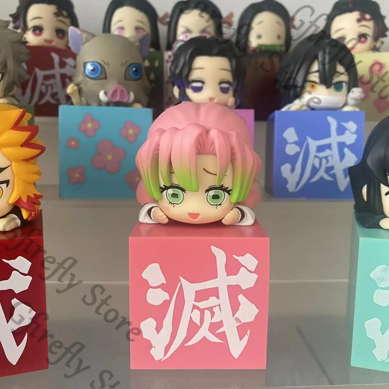 Demon Slayer Iguro Obanai Tokitou Muichirou Kanroji Mitsuri, Kit de modelo de juego, adorno Kawaii, figura de Cosplay, mascota oficial