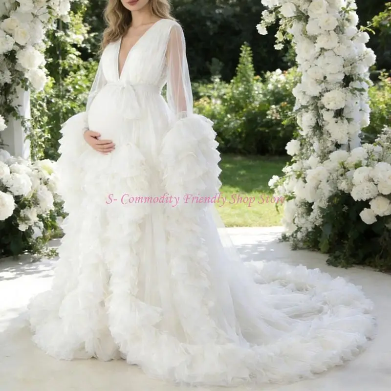 85AE Beautiful Pregnancy Gown Designed for Picture Perfect Memories with Soft Polyester Mesh Suitable for Whole Day Comfort