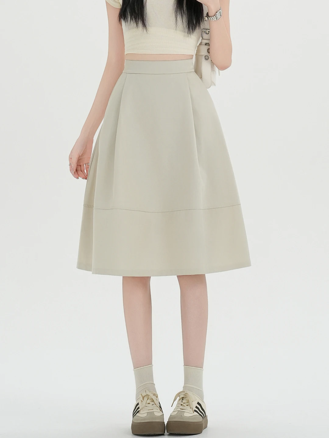 

Юбка А-силуэта с высокой талией женская повседневная до колена весна-лето 2026 новая модель, корейская, из полиэфирного волокна, стройнящая фигуру