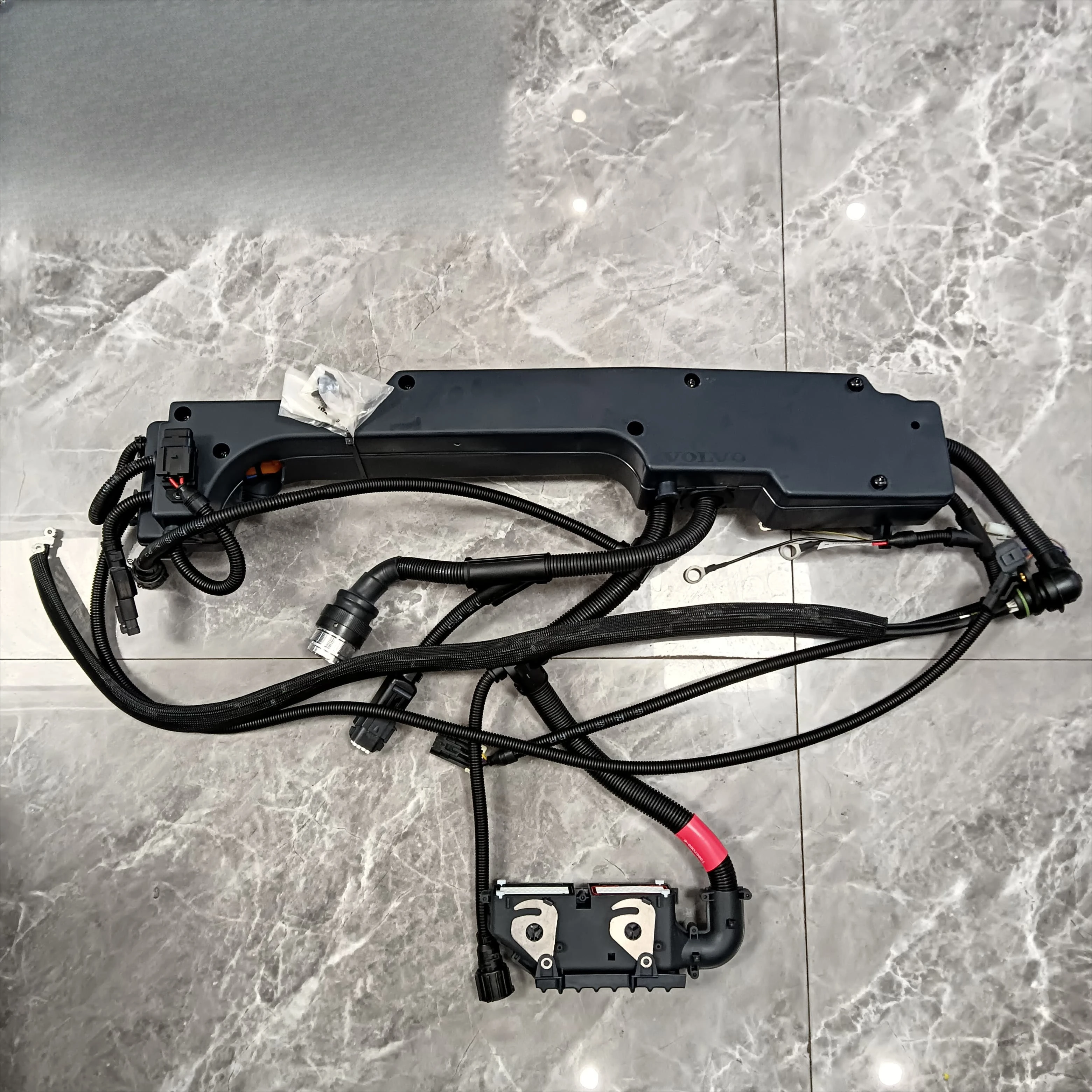 

LNHF Excavator Wiring Harness 3887068 TAD1241GE TAD1341GE Chassis Wiring Harness 3887068 for