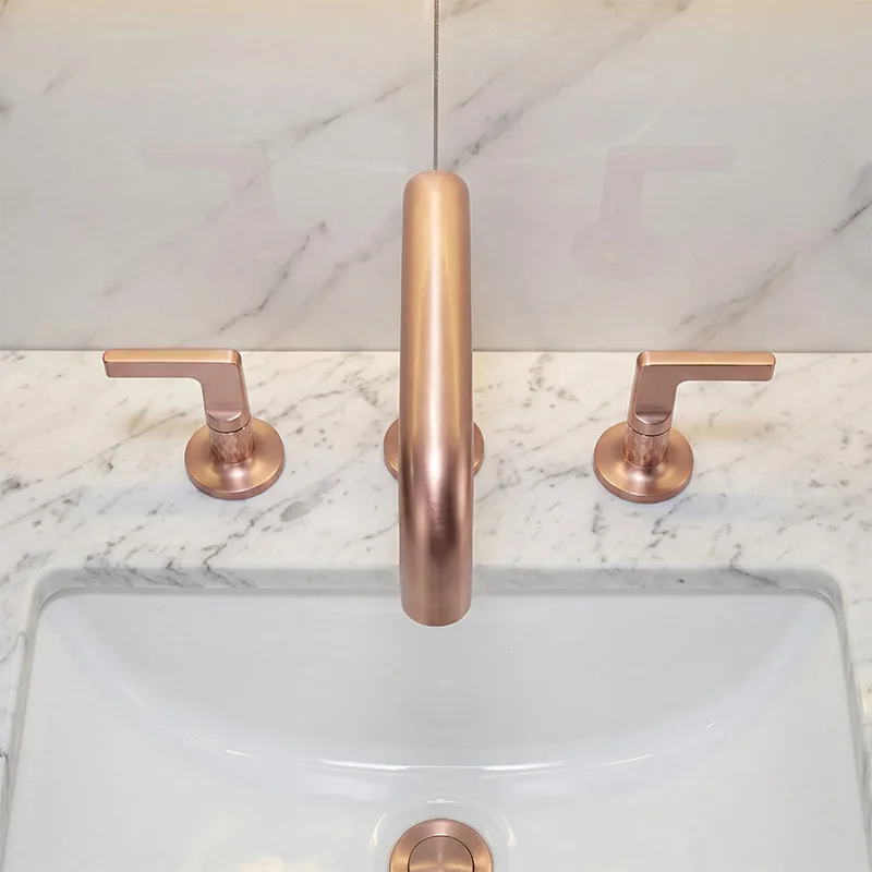 Rose Gold Triple Hole Split-Type Bathroom Faucet for Cabinet Washbasin Cold And Hot Sink Water Supply Kitchen Sink Mixer Tap