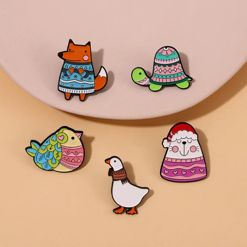 Winter Warm Coat Animal Enamel Pins Custom Christmas Hat Cat Bird Fox Turtle Brooches Lapel Badges Jacket Jewelry Gifts