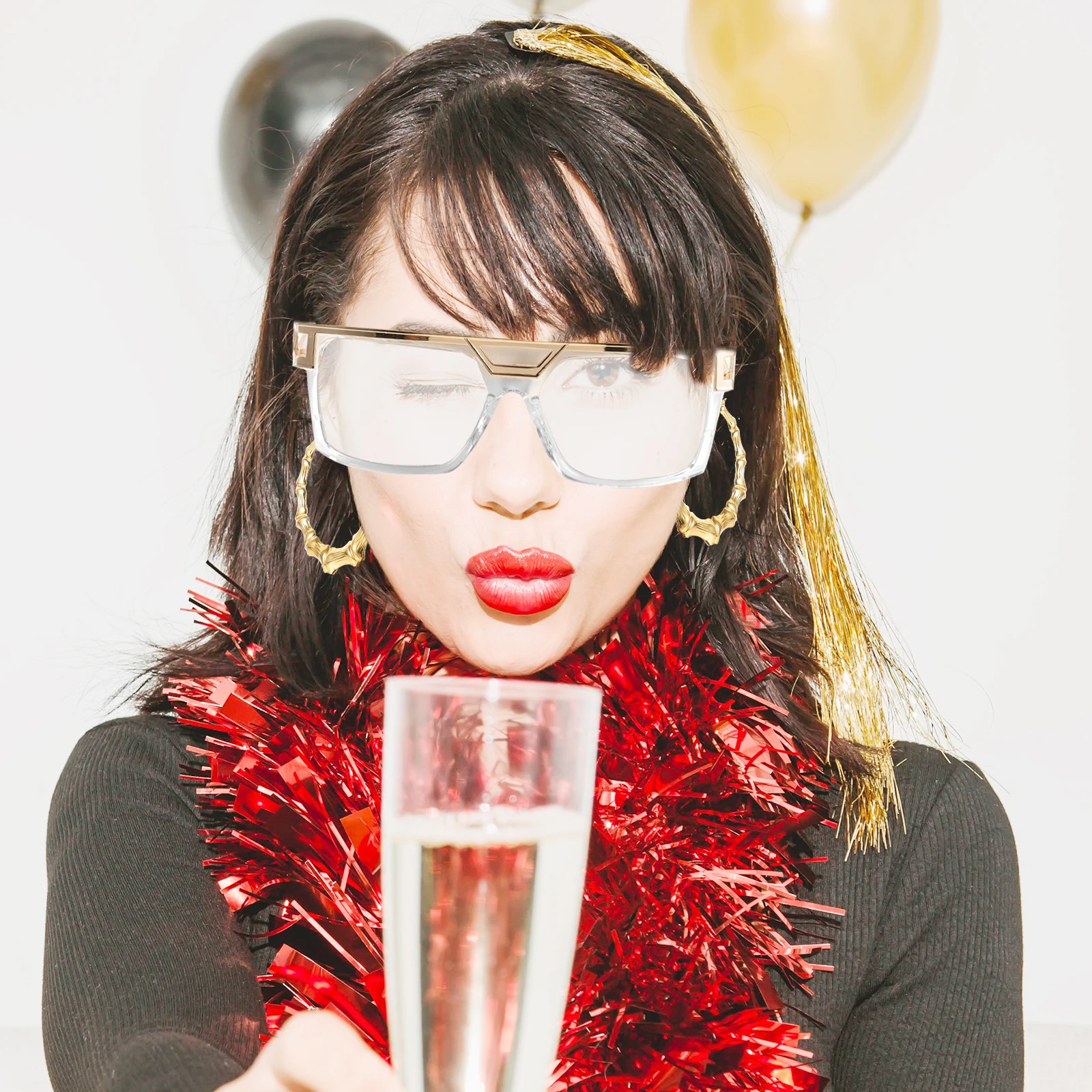 

Retro Costume Props Women Necklace Bracelet Dress up Jewelry Hip Hop Party Accessories 90s Glasses 80s Theme Vintage Style