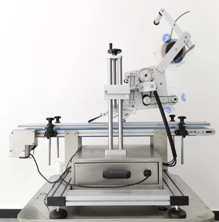 Automatic Tabletop Plane Top Surface Flat Food Sticker Labeling Machine for Vacuum Pouch Carton